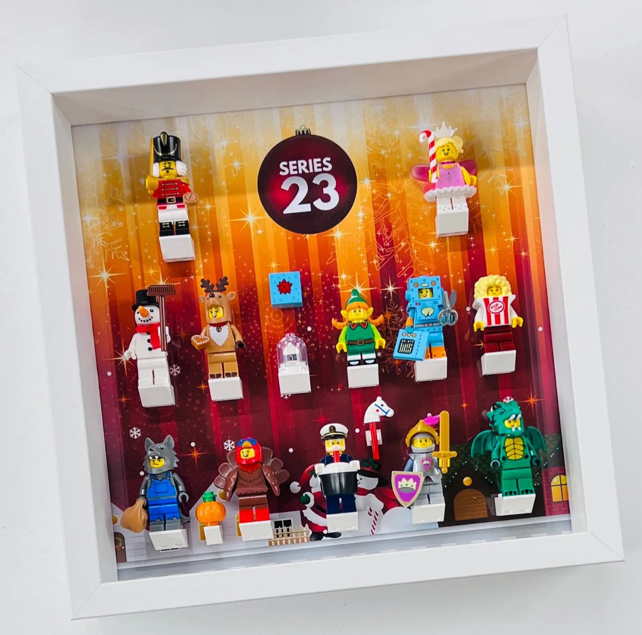 Christmas display frame lego series23 minifigures