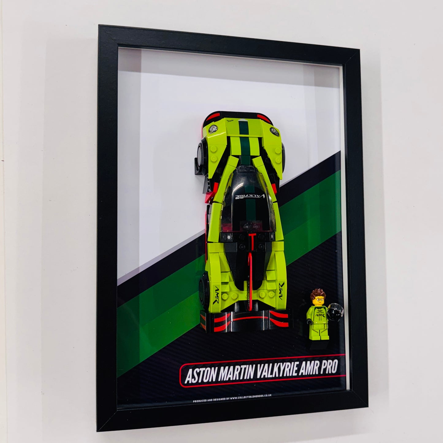 Display Wall Mount Frame for Lego ® Speed Champions Aston Martin Valkyrie AMR Pro