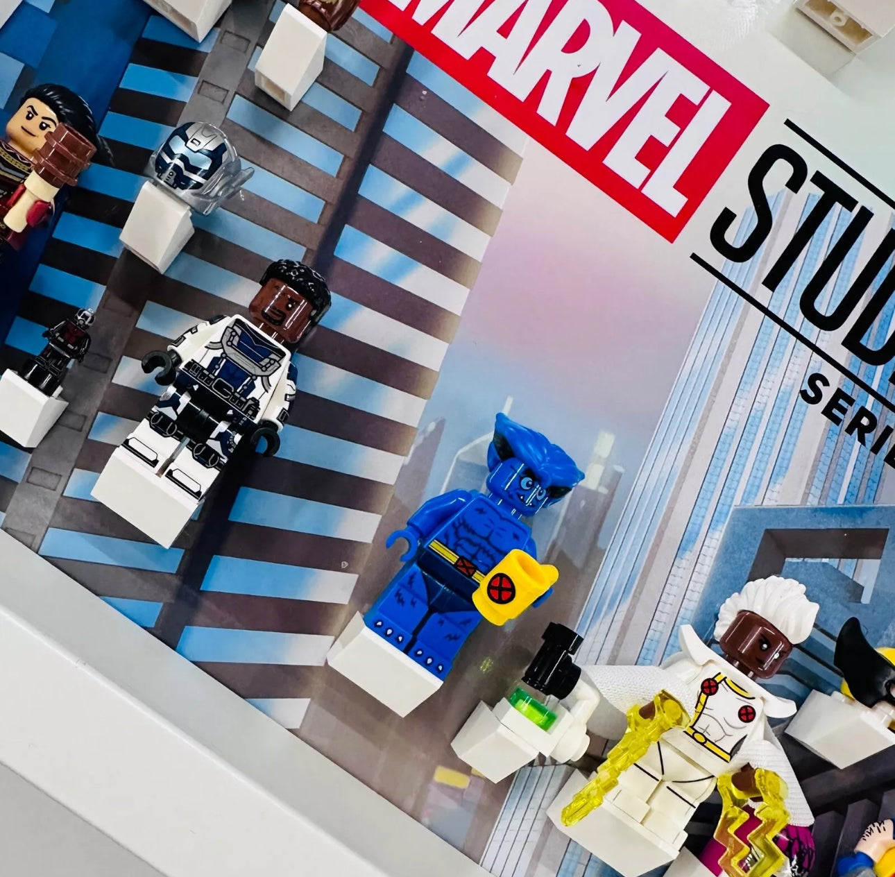 Display case Frame for Lego ® Marvel Series 2 71039 minifigures 27cm