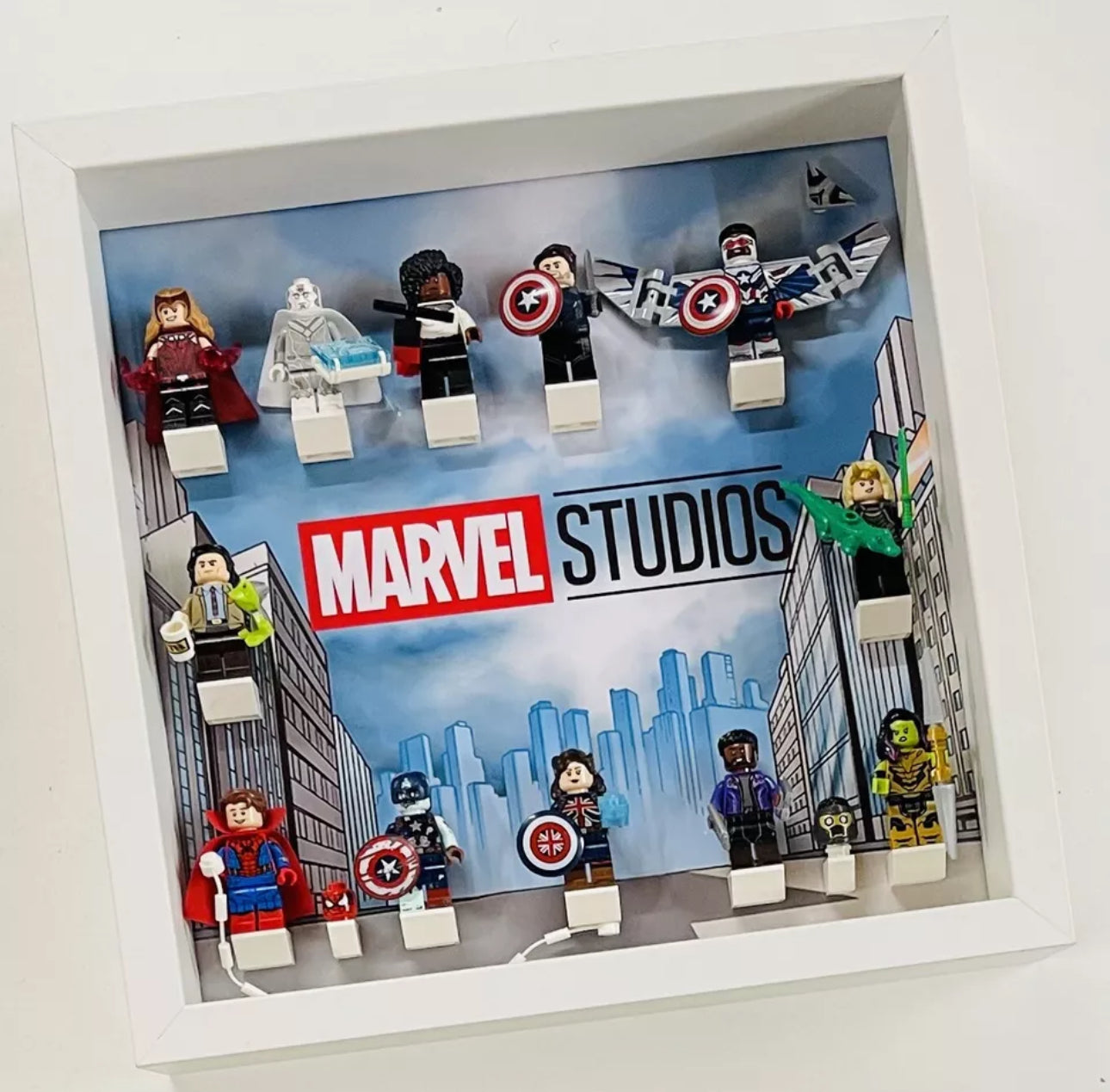 Display case Frame for Lego ® Marvel Series 1 71031 minifigures 27cm