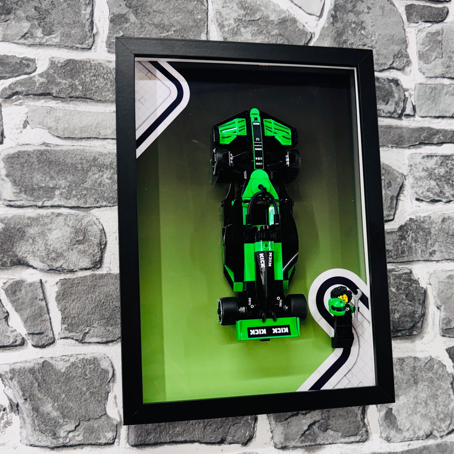 Display Frame for Lego ® Speed Champions Kick Sauber F1 C44 Formula one 1 Wall mount