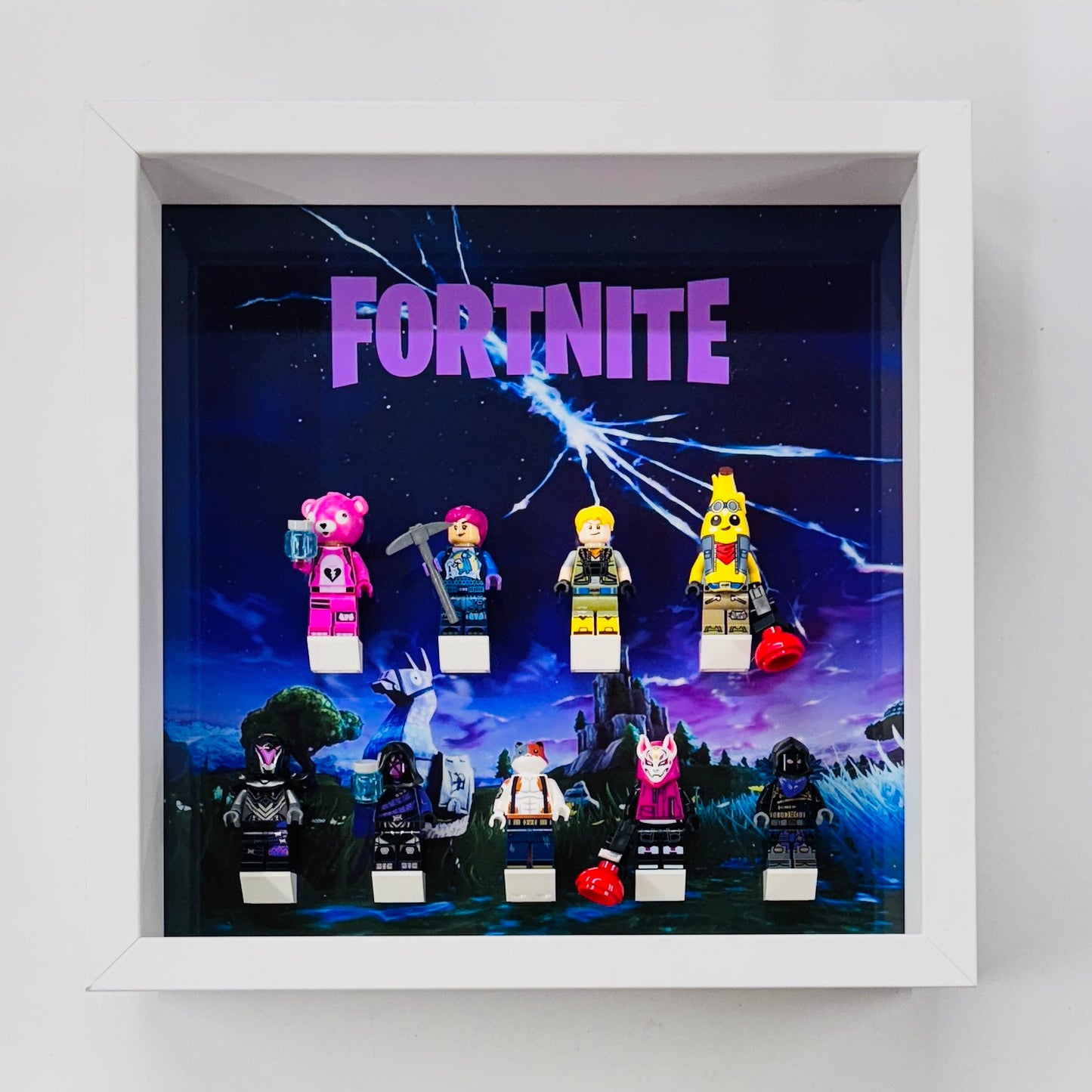 Display Frame Case For Lego Series Fortnite Bus minifigures 77073 v4