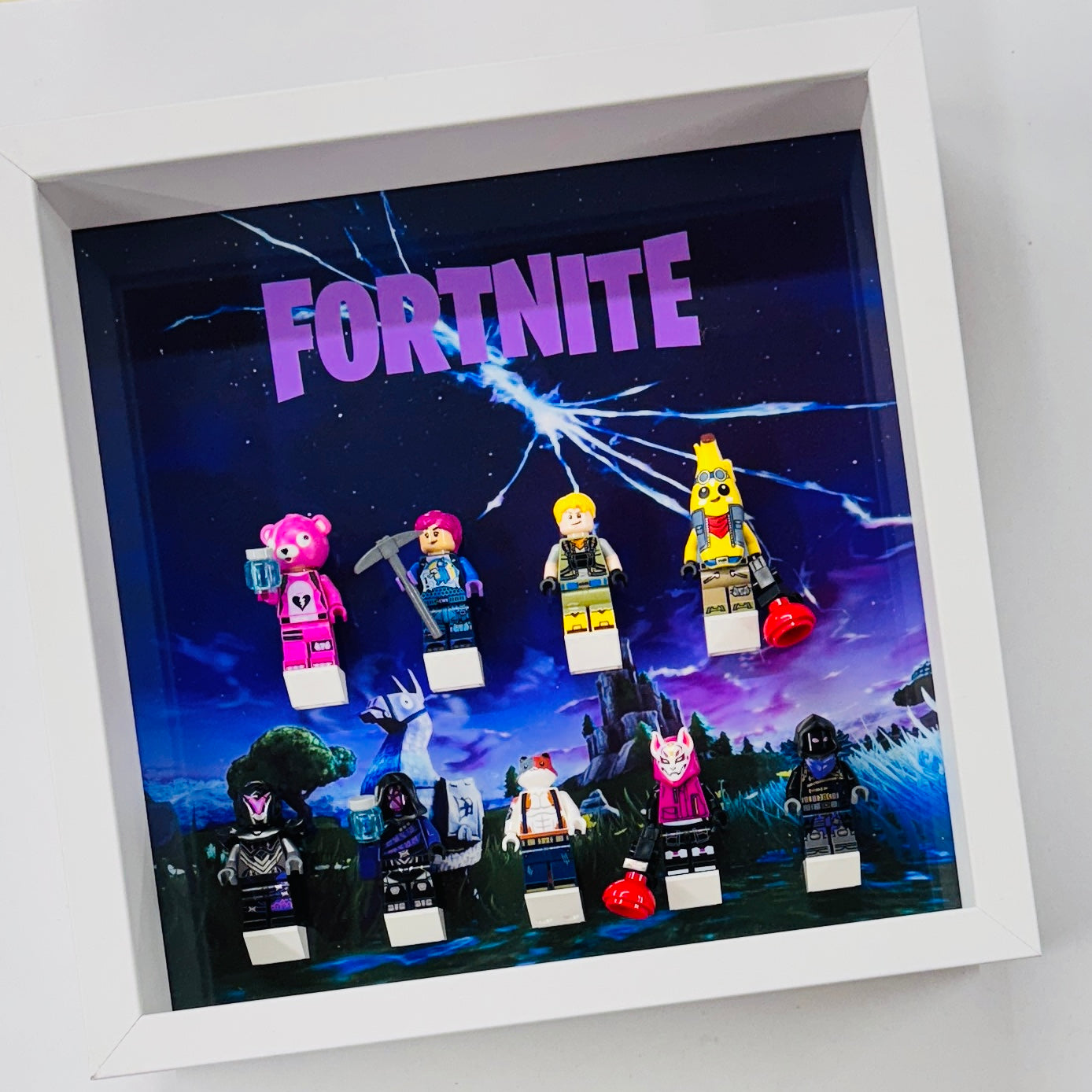 Display Frame Case For Lego Series Fortnite Bus minifigures 77073 v4