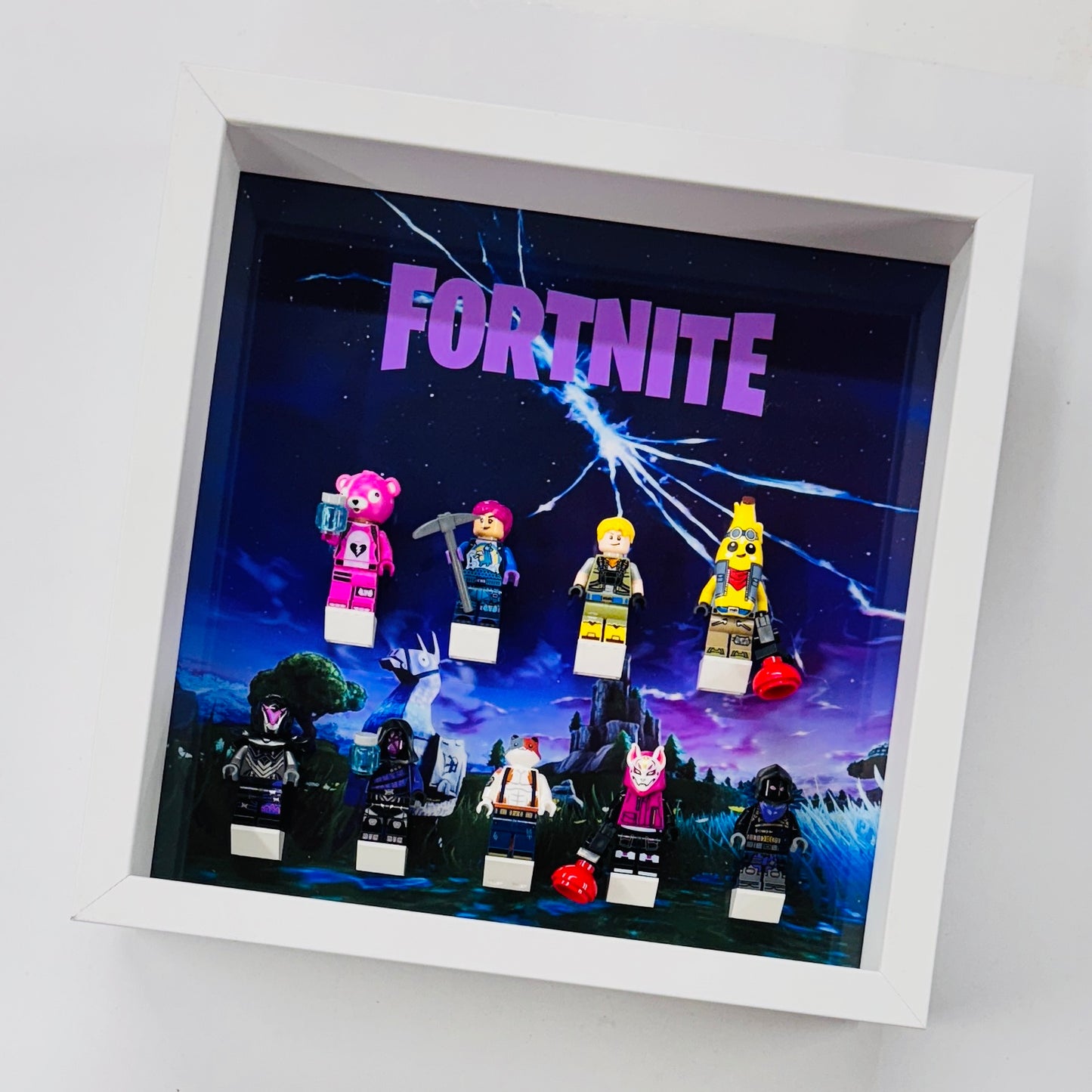 Display Frame Case For Lego Series Fortnite Bus minifigures 77073 v4