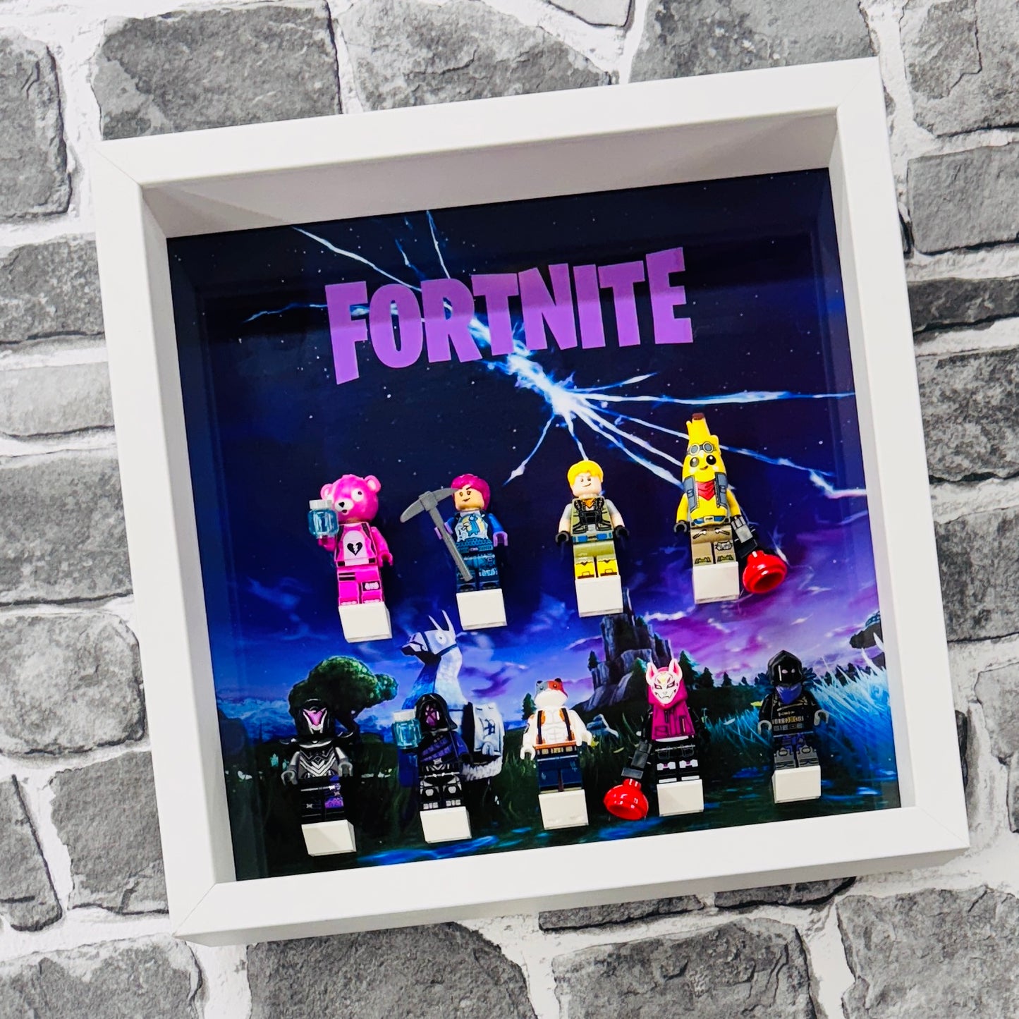 Display Frame Case For Lego Series Fortnite Bus minifigures 77073 v4