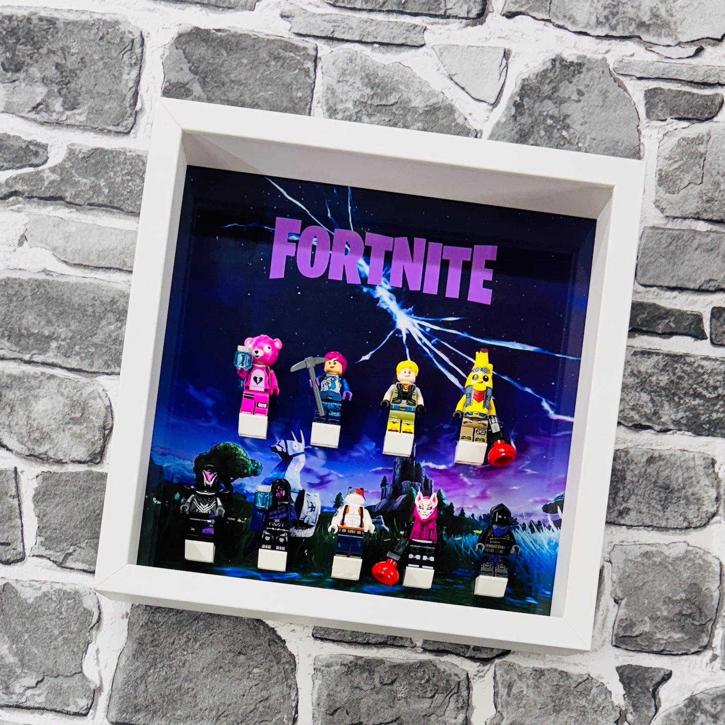 Display Frame Case For Lego Series Fortnite Bus minifigures 77073 v4