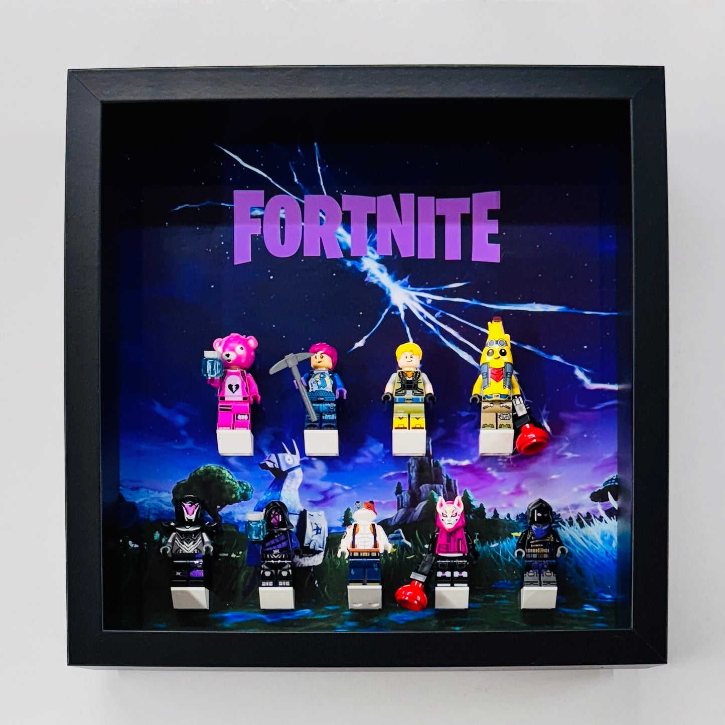 Display Frame Case For Lego Series Fortnite Bus minifigures 77073 v4