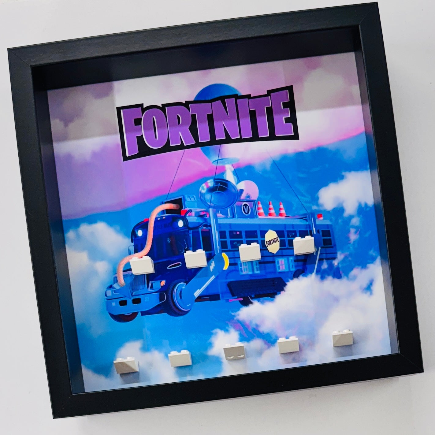 Display Frame Case For Lego Series Fortnite Bus minifigures 77073 v2