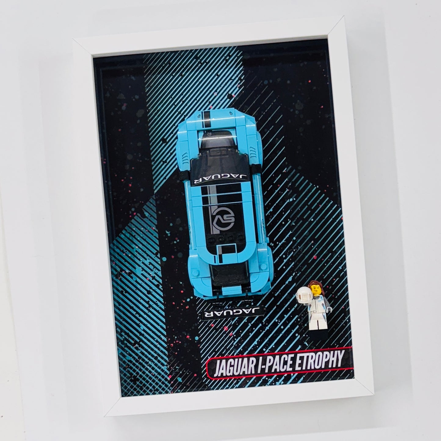 Display Wall Mount Frame for Lego ® Speed Champions Jaguar I-Pace Etrophy
