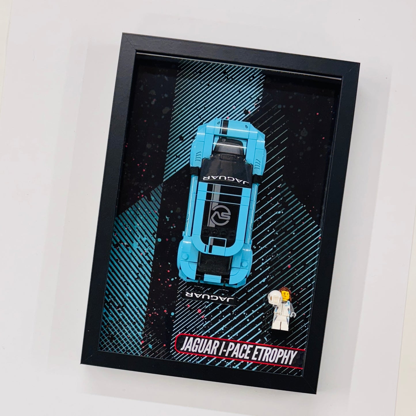 Display Wall Mount Frame for Lego ® Speed Champions Jaguar I-Pace Etrophy