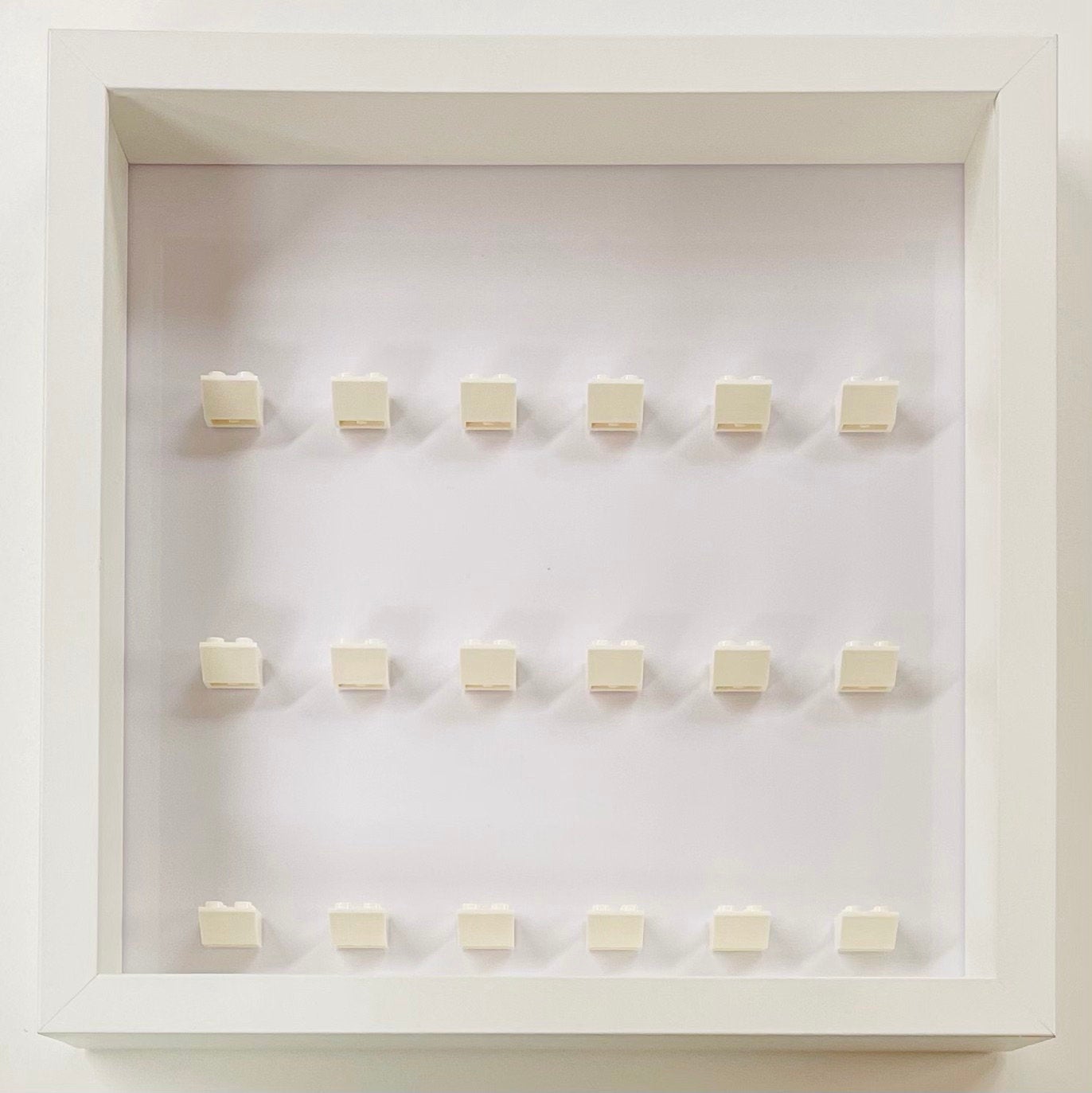 Display Frame Case For Lego General Minifigures 27CM No Figures White