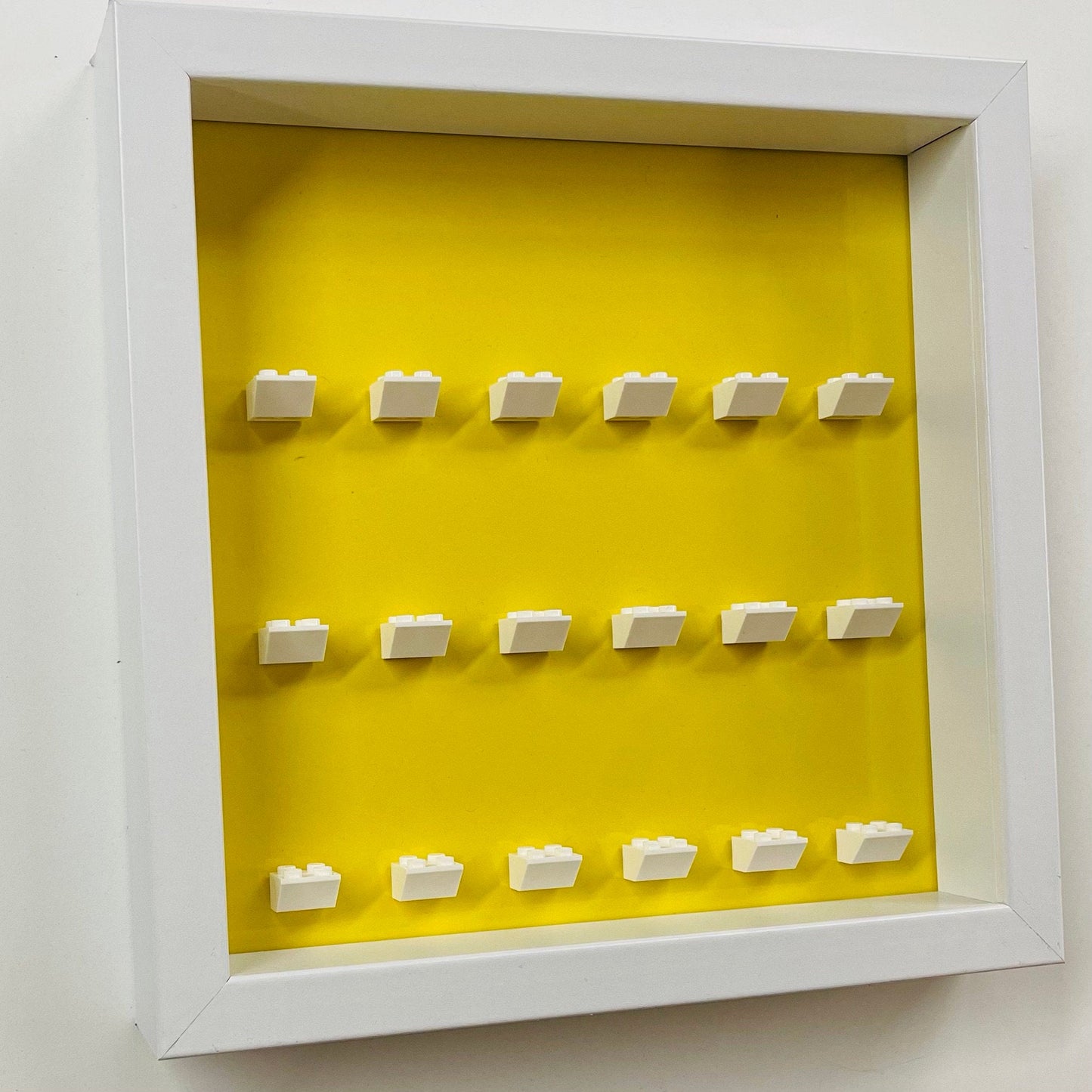 Display frame case for Lego General Minifigures 25CM No Figures Coloured backgrounds Yellow