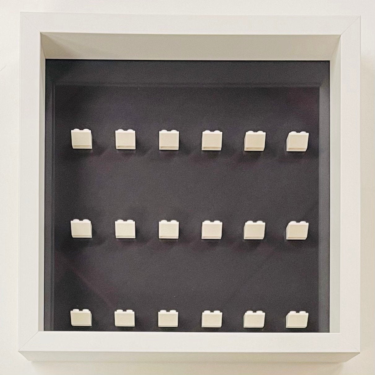 Display frame case for Lego General Minifigures 25CM No Figures Black background