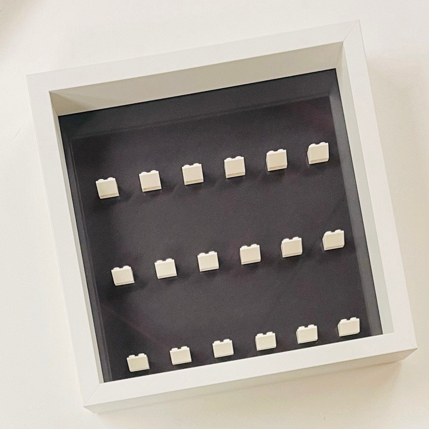 Display frame case for Lego General Minifigures 25CM No Figures Black background
