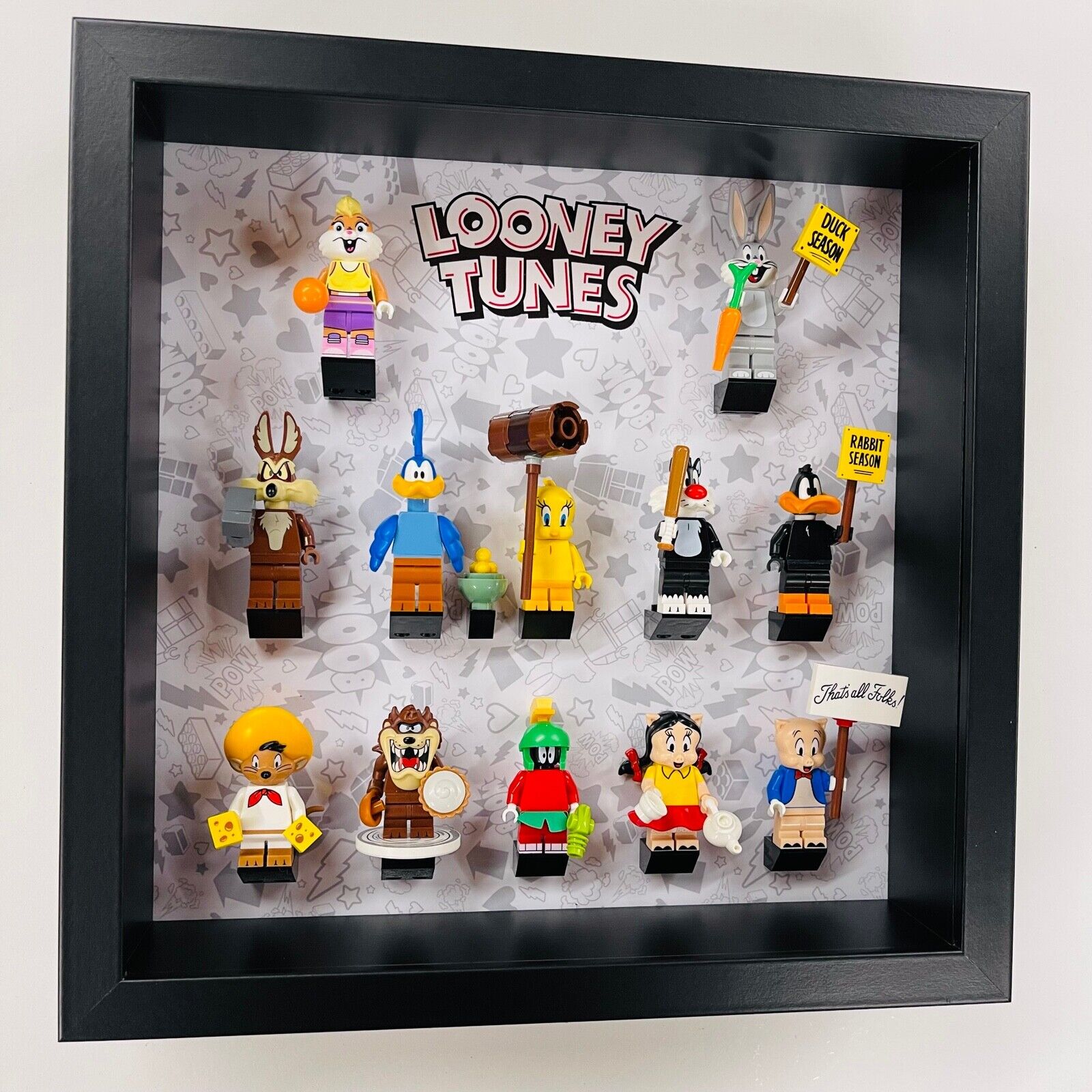 Display Frame for Lego ® Looney Tunes minifigures 71030 27cm