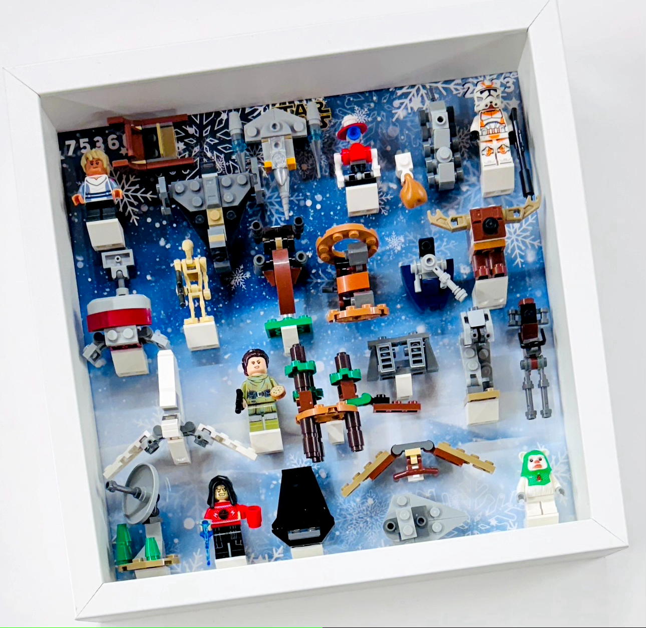 Display Frame for Lego ® Star Wars Advent Calendar 2023 minifigures 75366 27cm