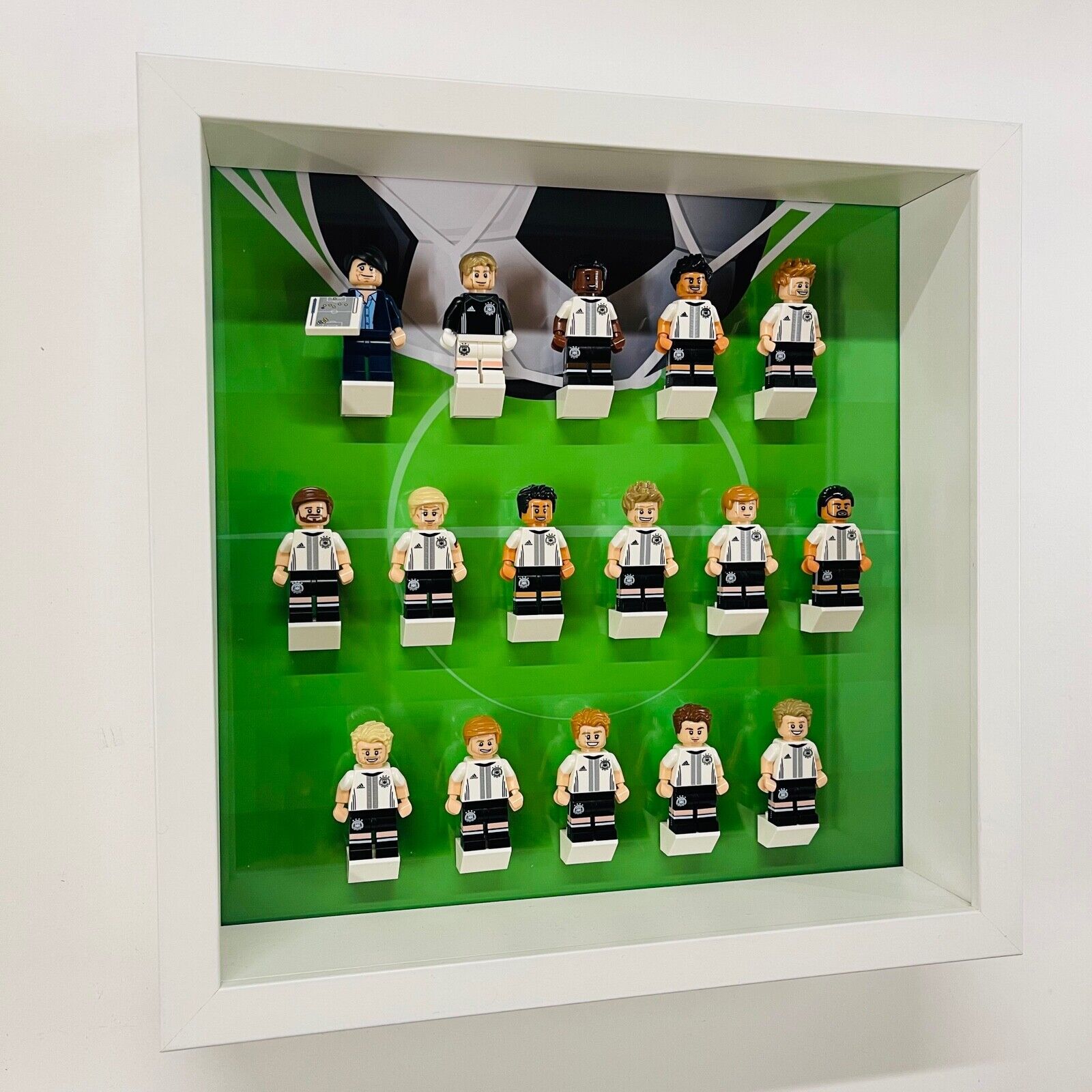 Display Frame for Lego ® German Football DFB Minifigures 71014 Figures 27cm case