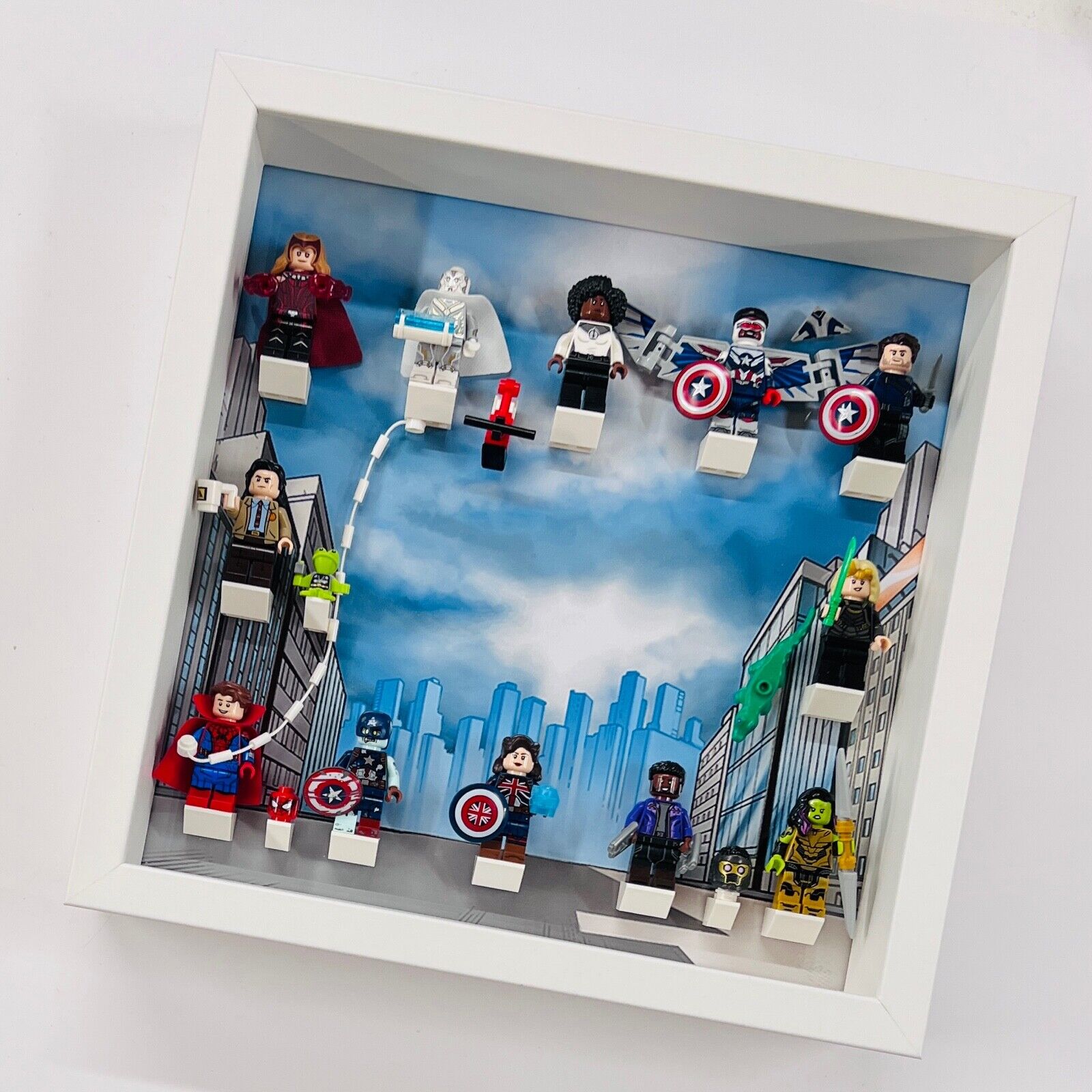 Display Frame for Lego ® Marvel Studios Series 71031 minifigures figures 27cm