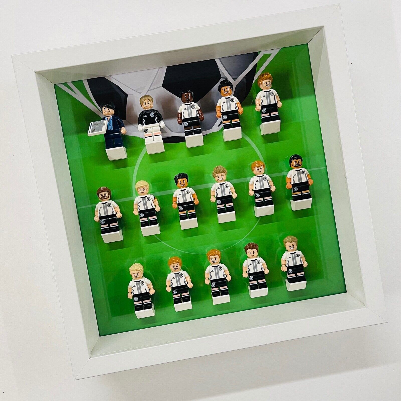 Display Frame for Lego ® German Football DFB Minifigures 71014 Figures 27cm case