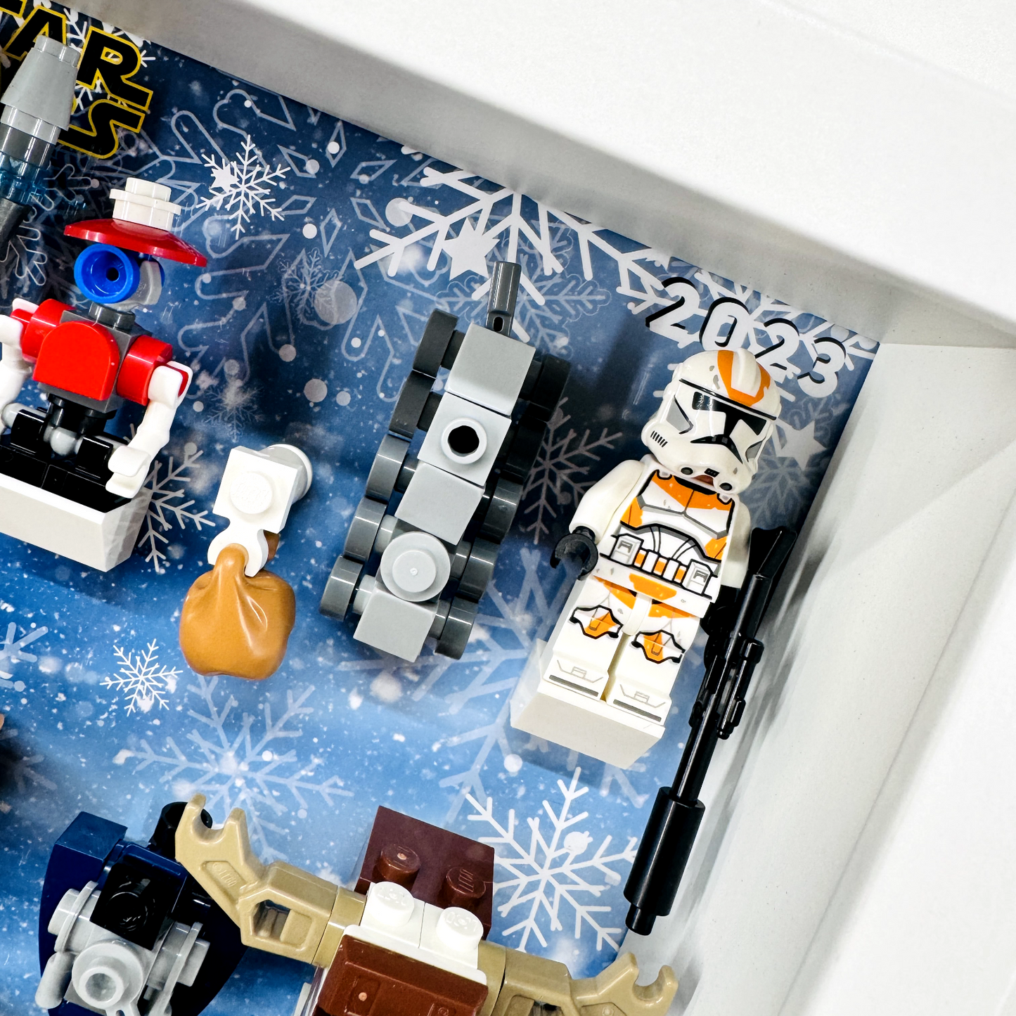 Display Frame for Lego ® Star Wars Advent Calendar 2023 minifigures 75366 27cm