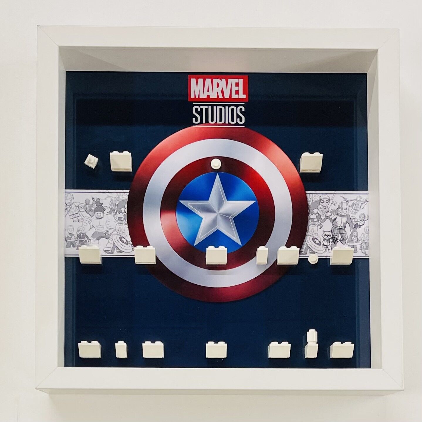 Display Frame for Lego ® Marvel Studios Series 71031 minifigures figures 27cm