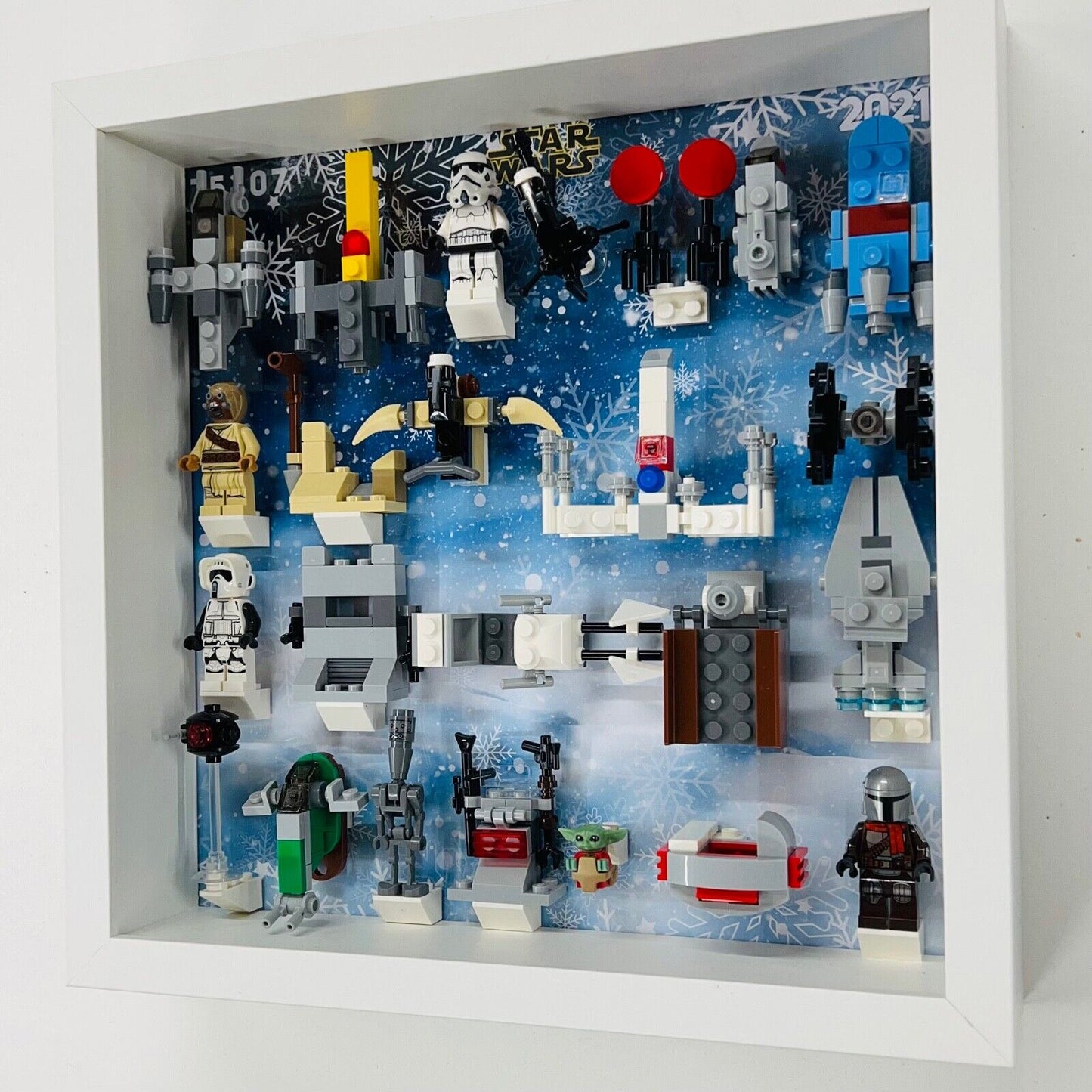 Display Frame for Lego ® Star Wars Advent Calendar 2021 minifigures 75307 27cm