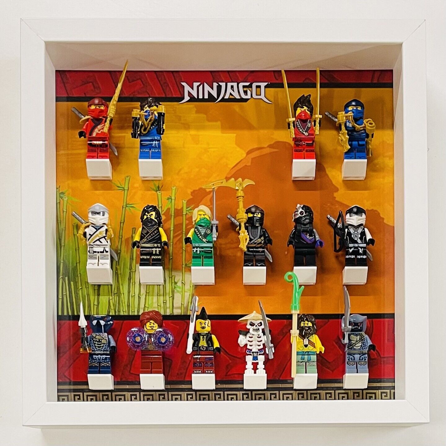 Display Frame for Lego ® Ninjago General minifigures figures 27cm