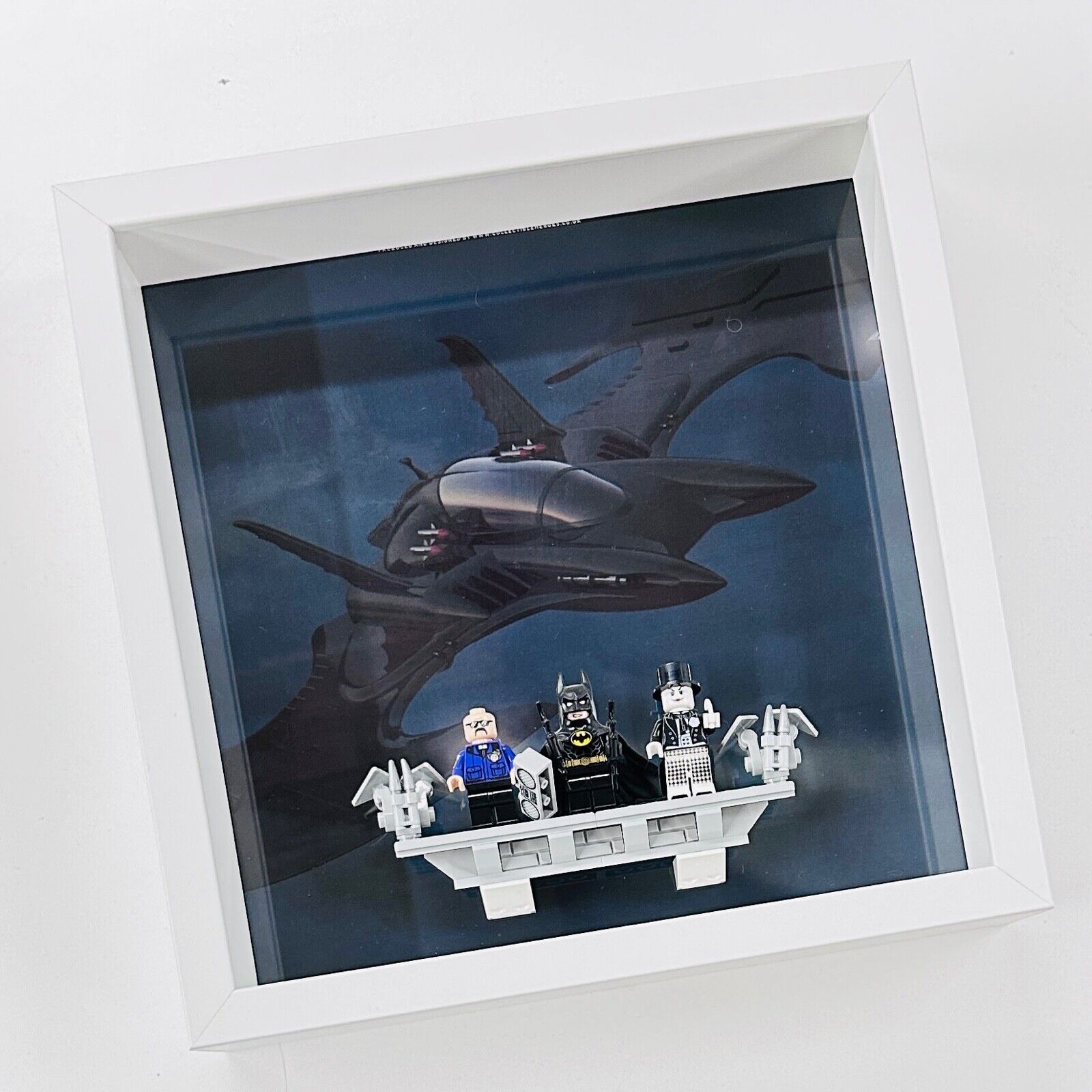 Display Frame for Lego ® Batman 1989 Batwing 76161 minifigures 27cm case