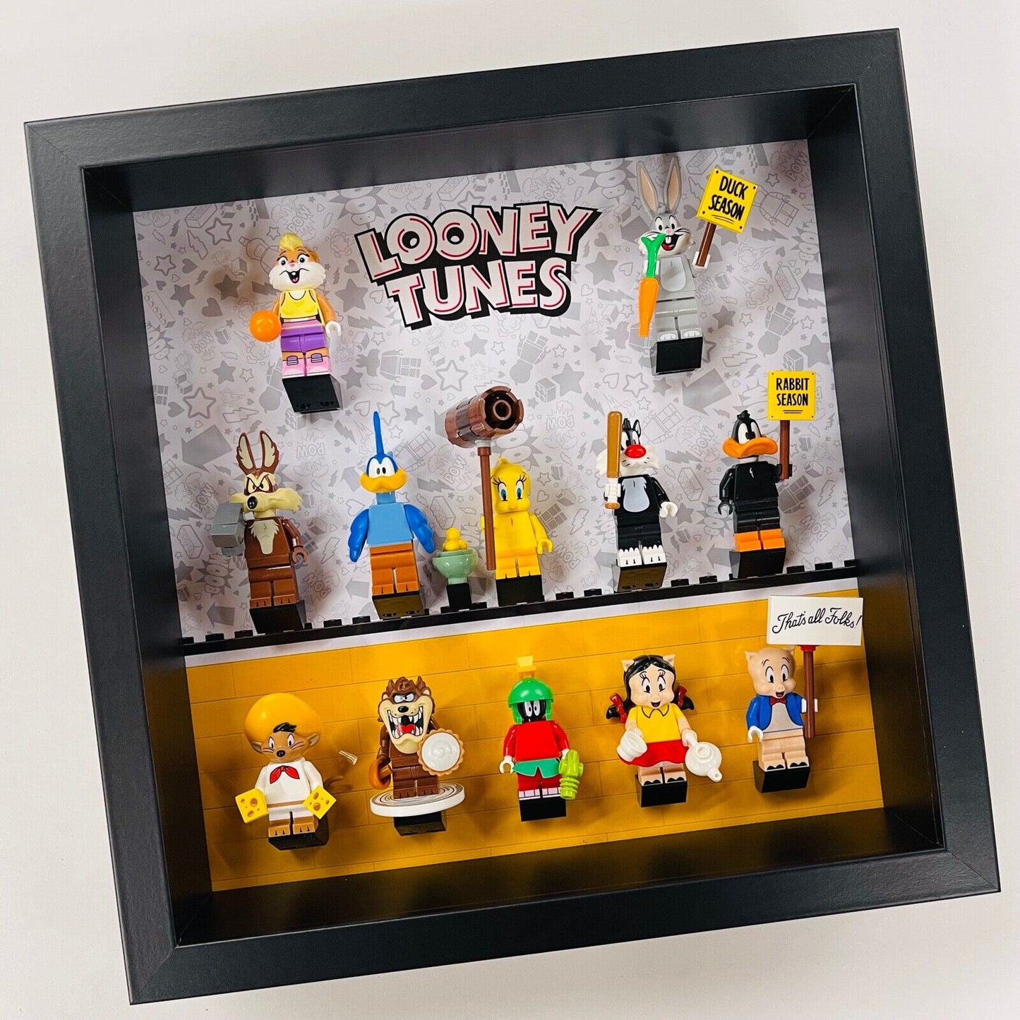 Display Frame case for Lego ® Looney Tunes minifigures 71030 27cm