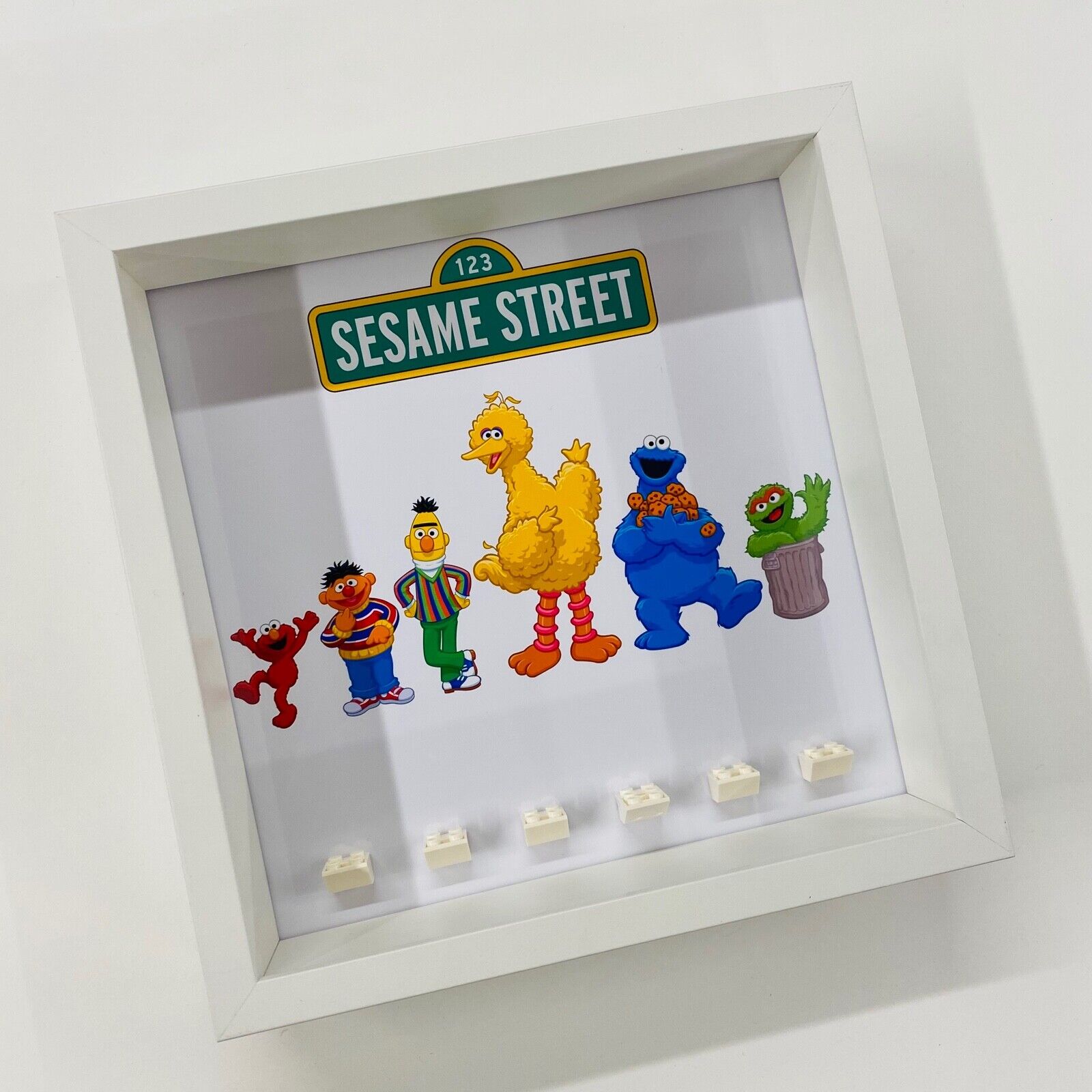 Display Frame for Lego ® Ideas 123 Sesame Street minifigures 21324 figures 27cm