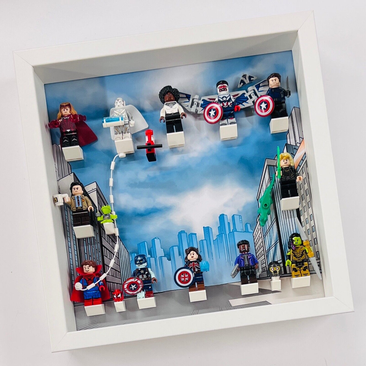 Display Frame for Lego ® Marvel Studios Series 71031 minifigures figures 27cm