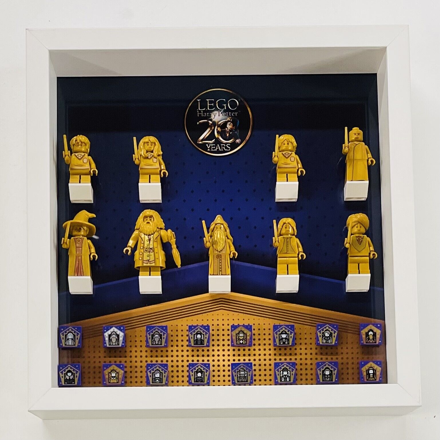 Display Frame case for Lego ® Harry Potter 20th Anniversary minifigures 27cm