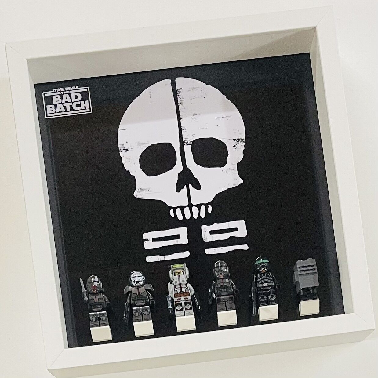 Display case Frame for Lego ® Star Wars The Bad Batch 75314 minifigures 27cm