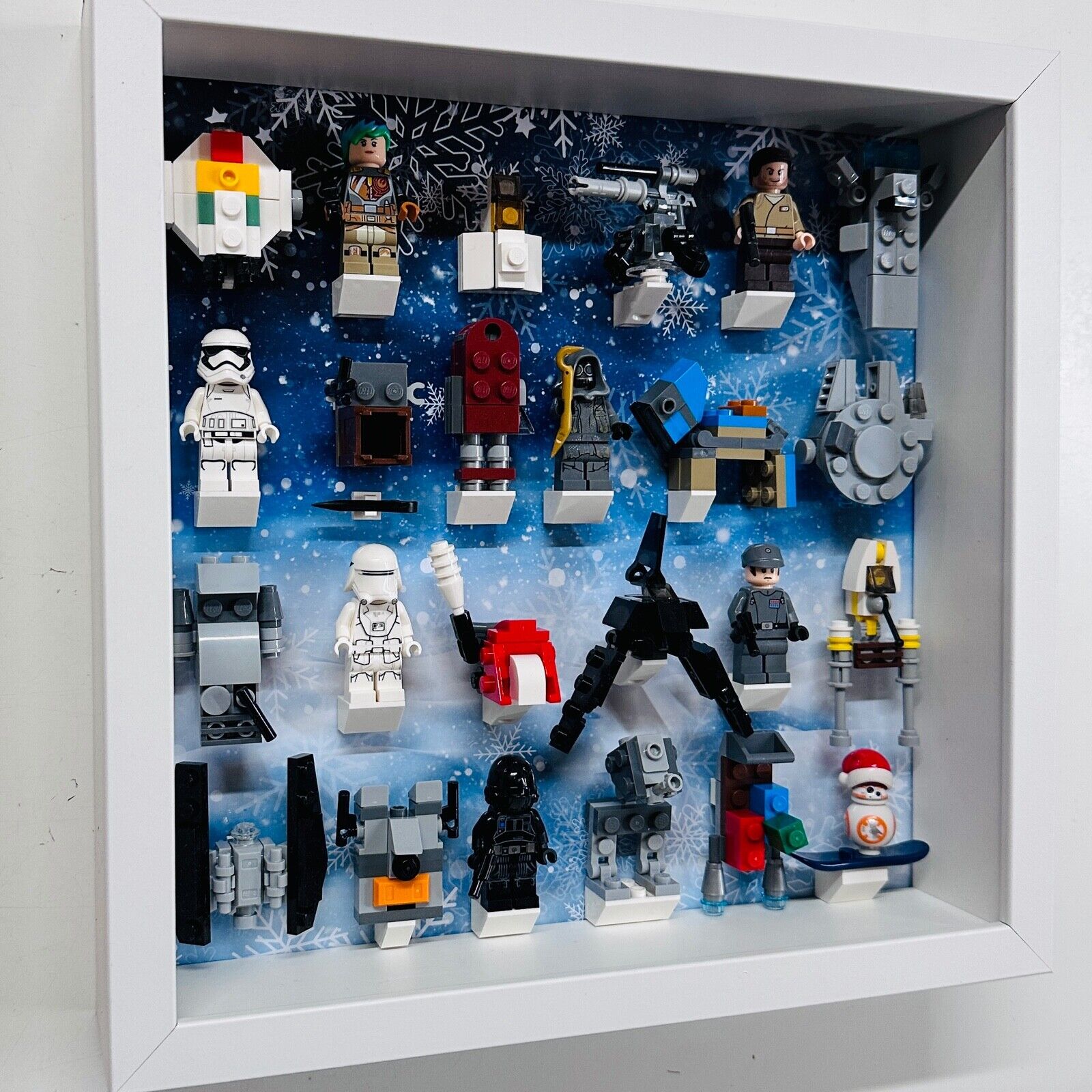 Display Frame for Lego ® Star Wars Advent Calendar 2017 minifigures 75184 27cm