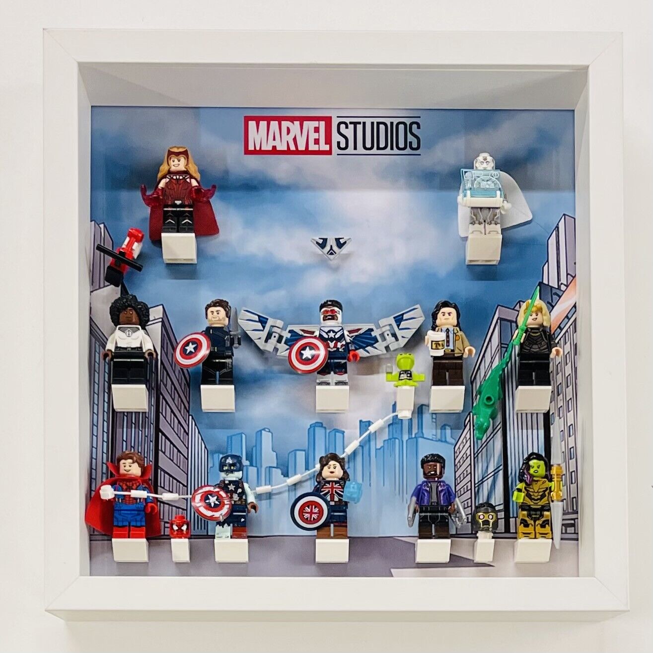 Display Frame for Lego ® Marvel Studios Series 71031  minifigures 27cm case