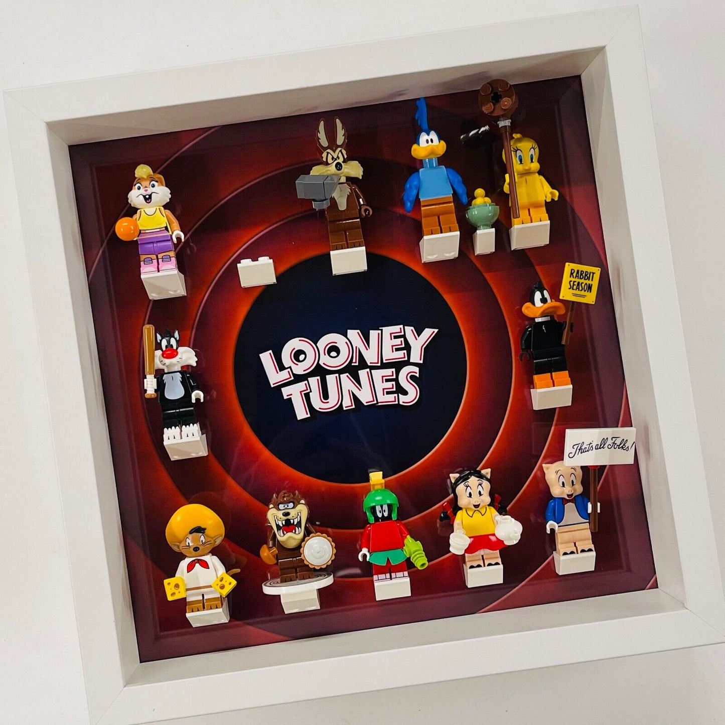 Display Frame case for Lego ®  Looney Tunes minifigures 71030 27cm