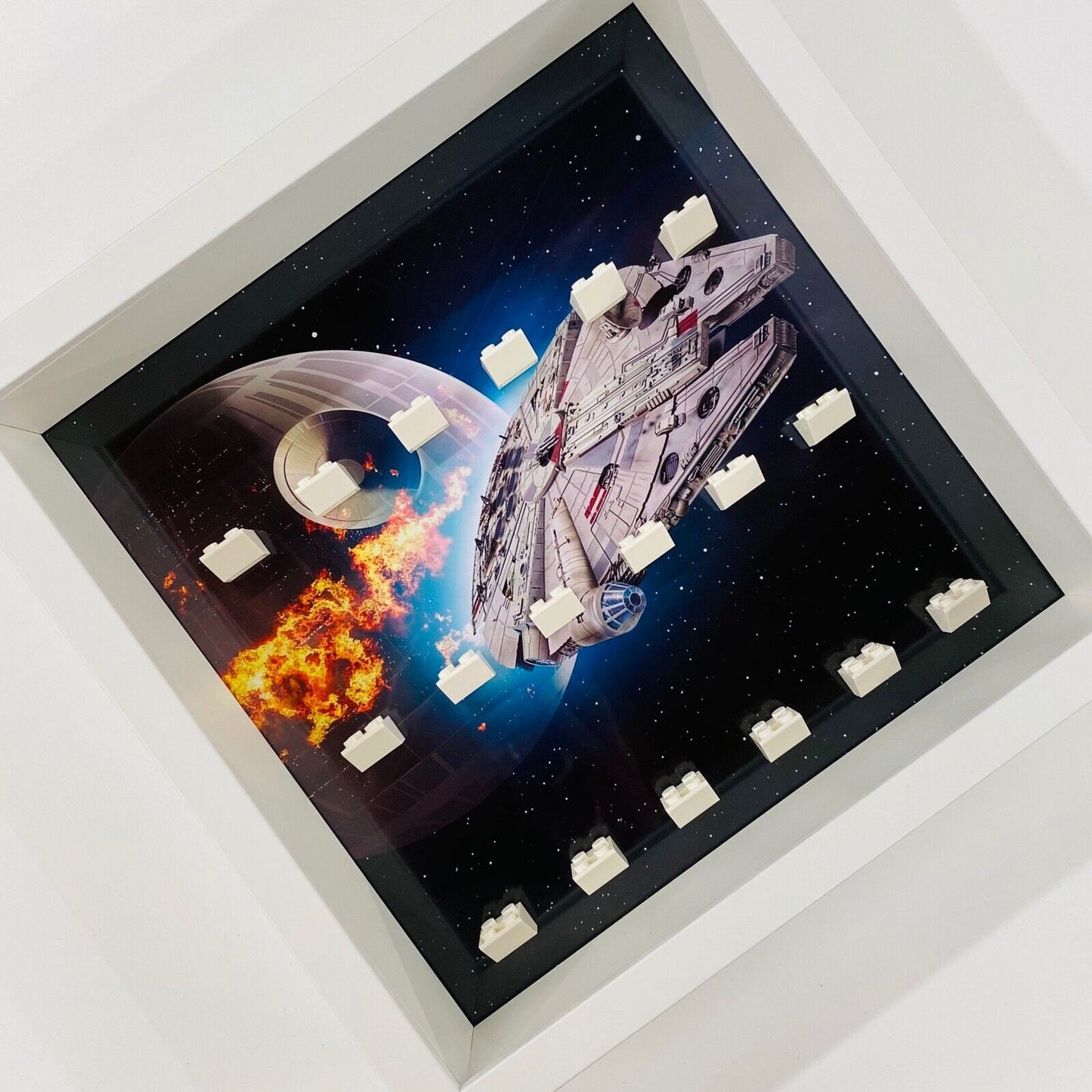 Display Frame case for Lego ® Star Wars minifigures millennium Falcon 27cm