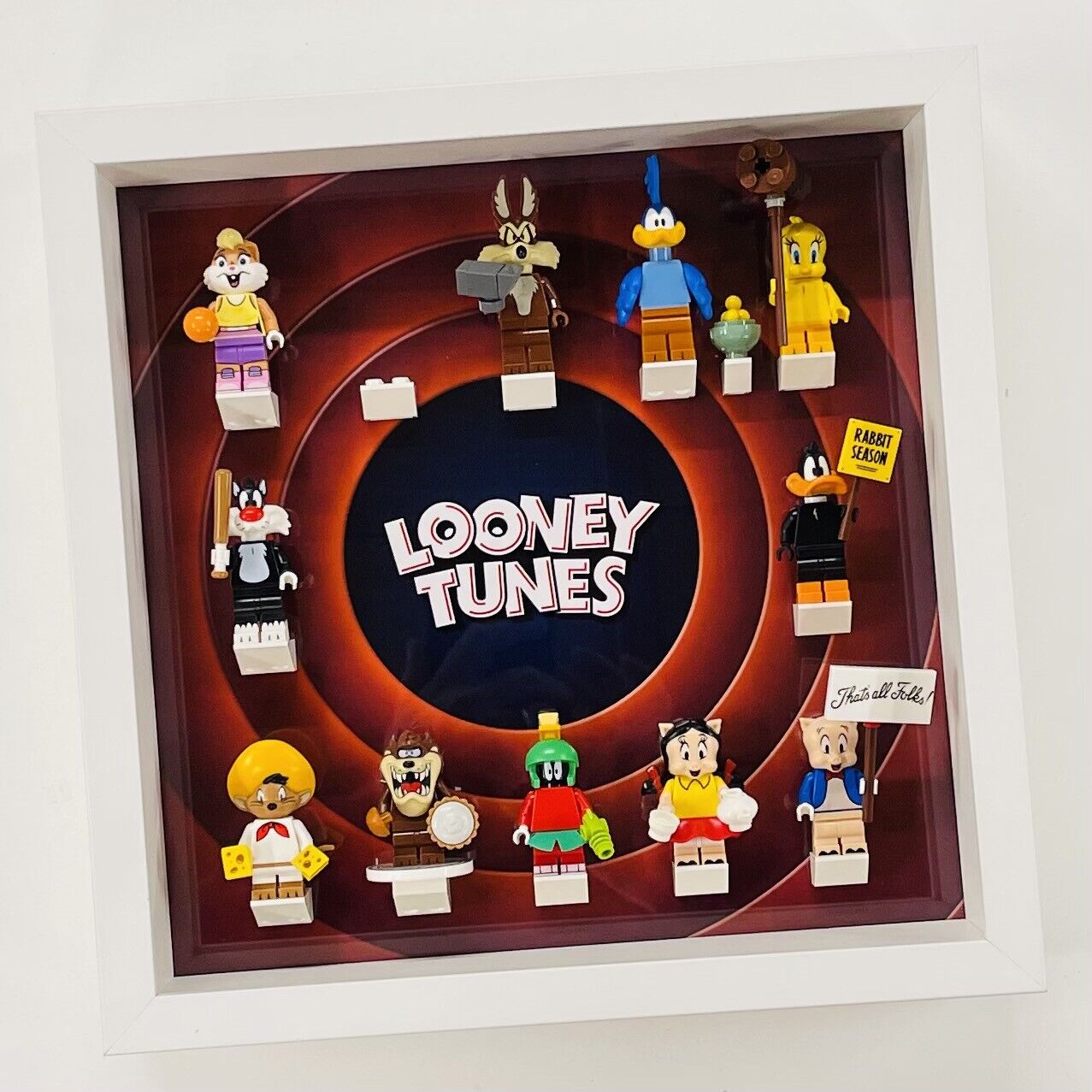 Display Frame case for Lego ®  Looney Tunes minifigures 71030 27cm