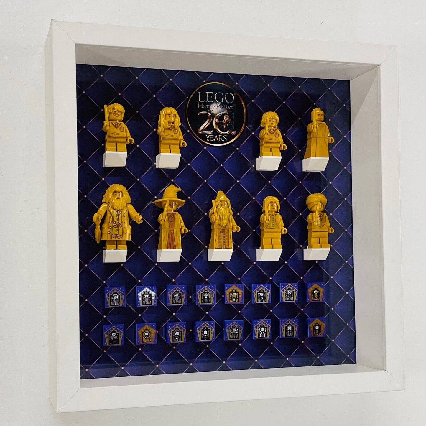 Display case Frame for Lego ® Harry Potter 20th Anniversary minifigures 27cm