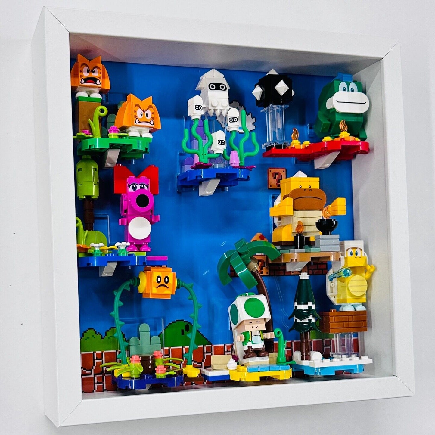 Display Frame Case for Lego ® Super Mario Series 6 minifigures 71413 27cm