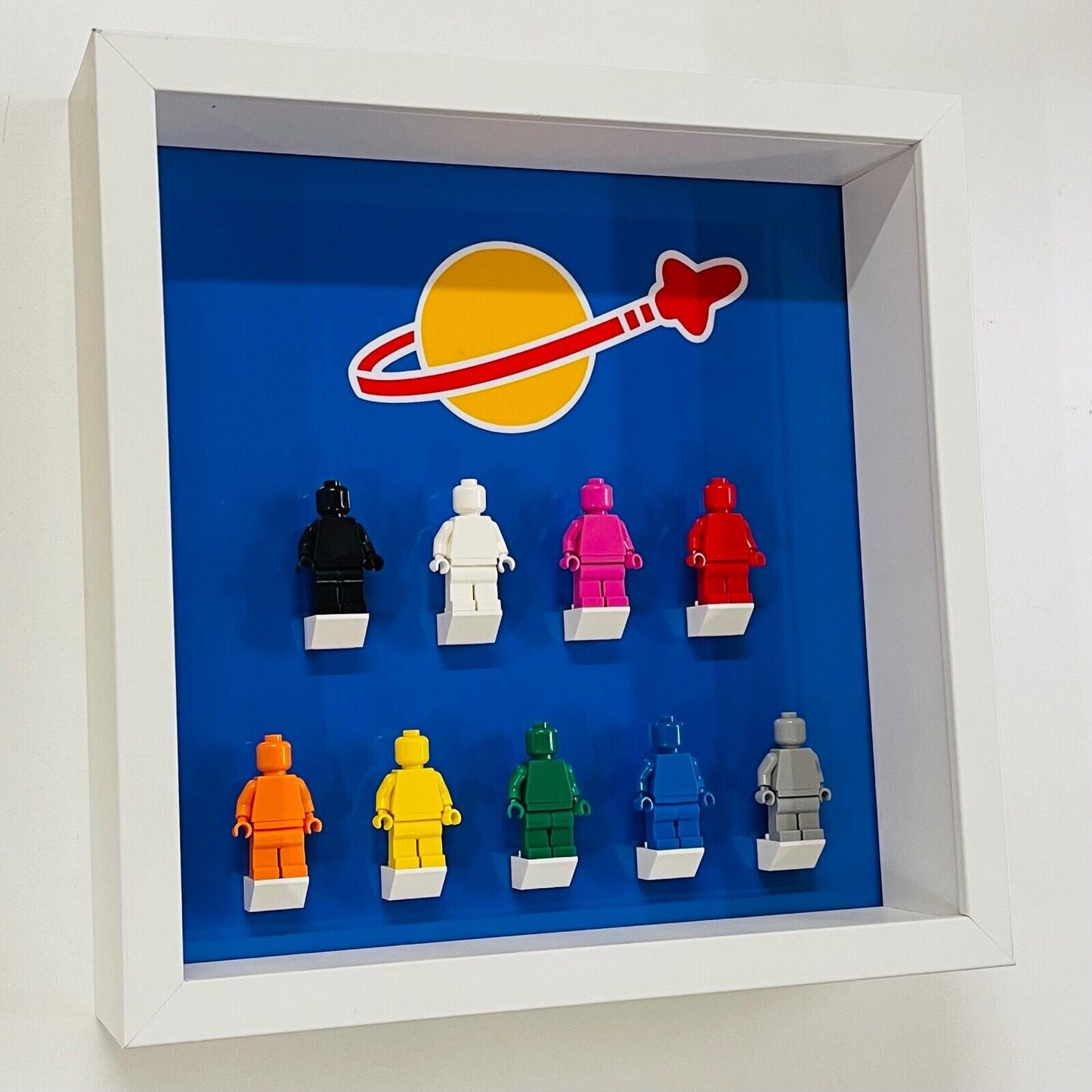 Display case Frame for Lego ® Classic Space minifigures 27cm