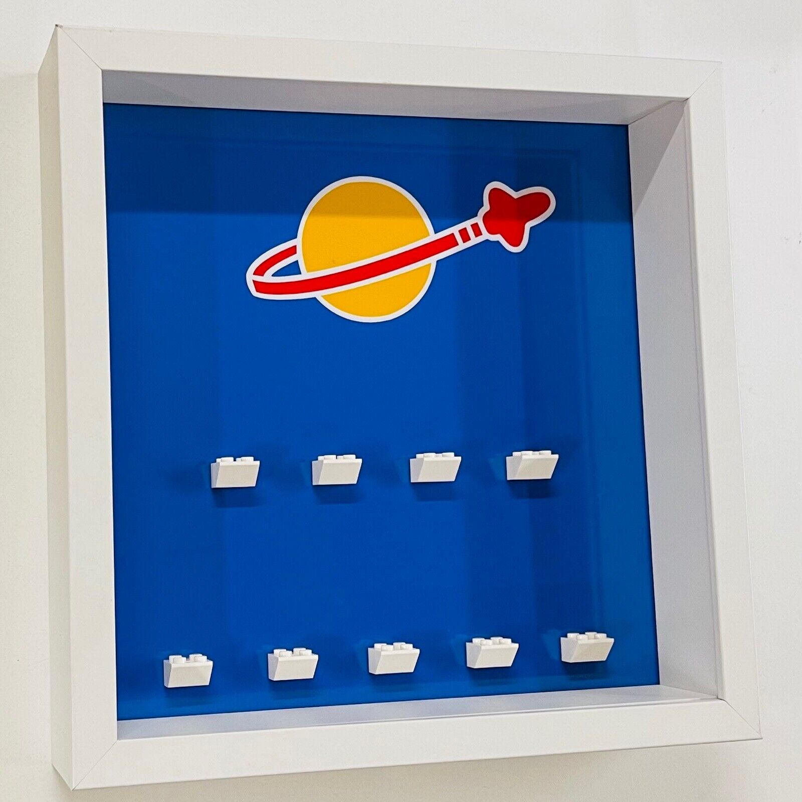 Display case Frame for Lego ® Classic Space minifigures 27cm