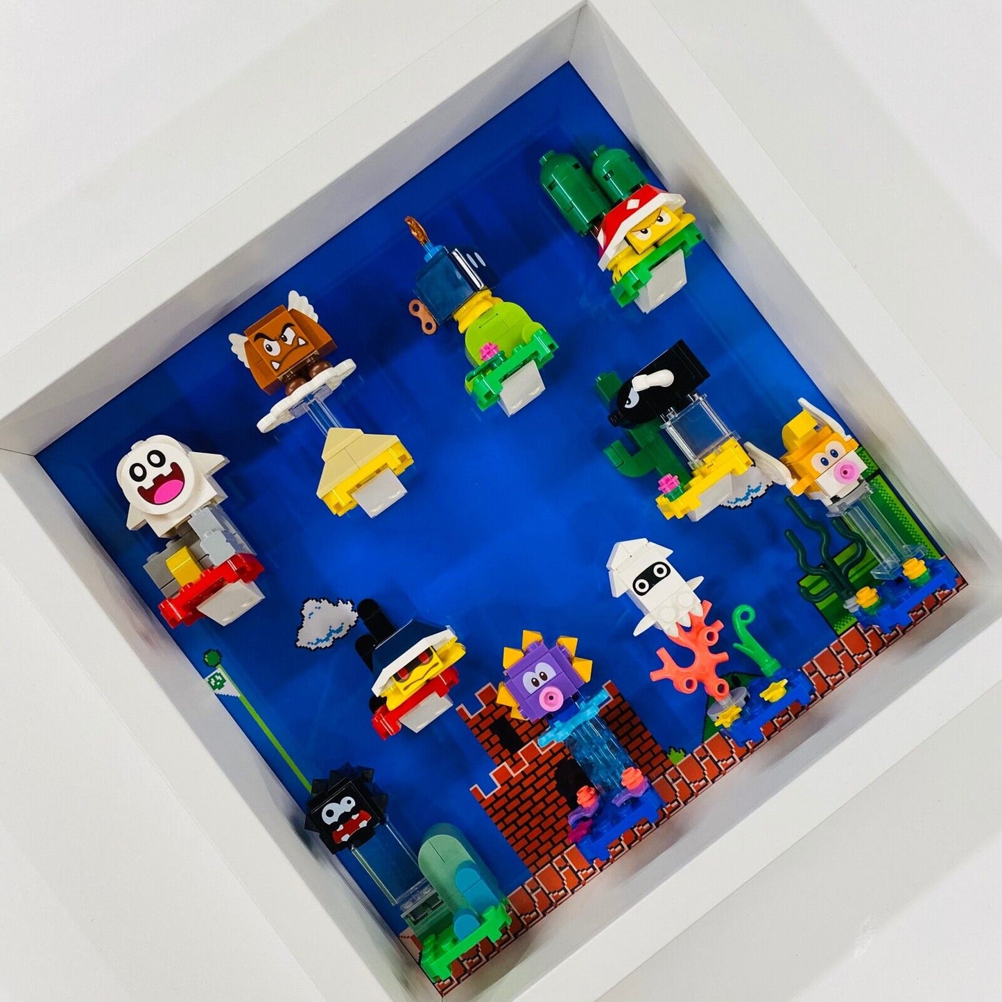 Display case Frame for Lego ® Super Mario Series 1 minifigures  27cm