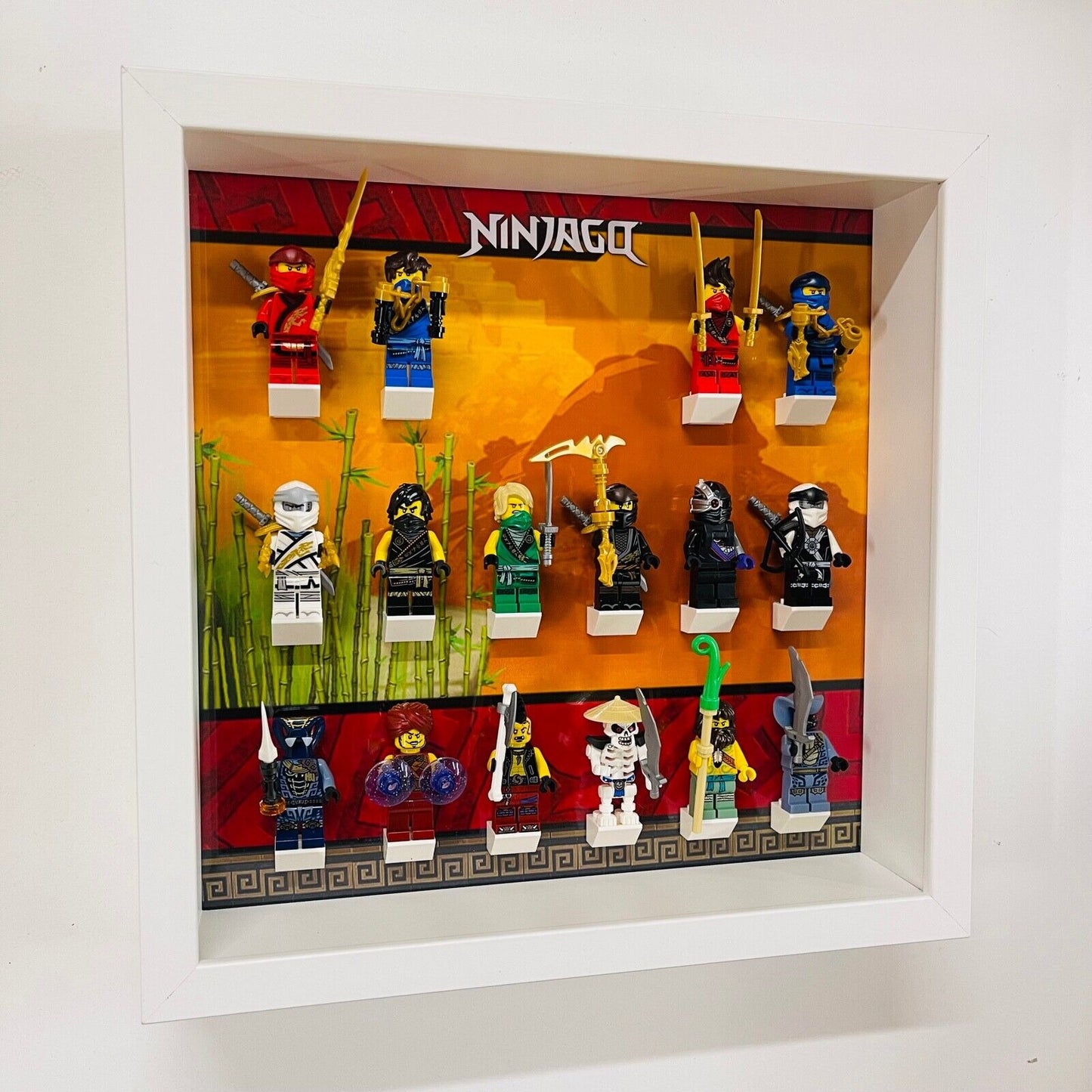 Display Frame for Lego ® Ninjago General minifigures figures 27cm