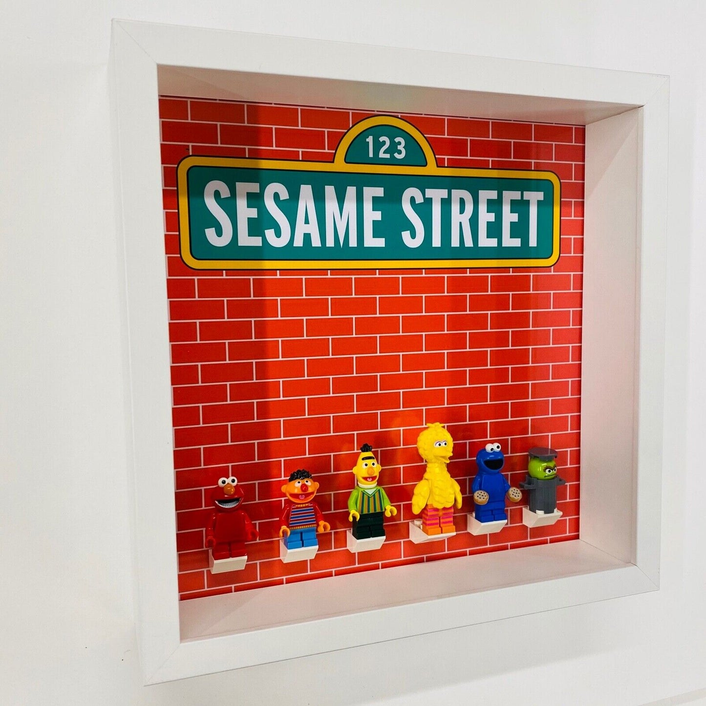 Display Frame case for Lego ® Ideas 123 Sesame Street minifigures 21324 27cm