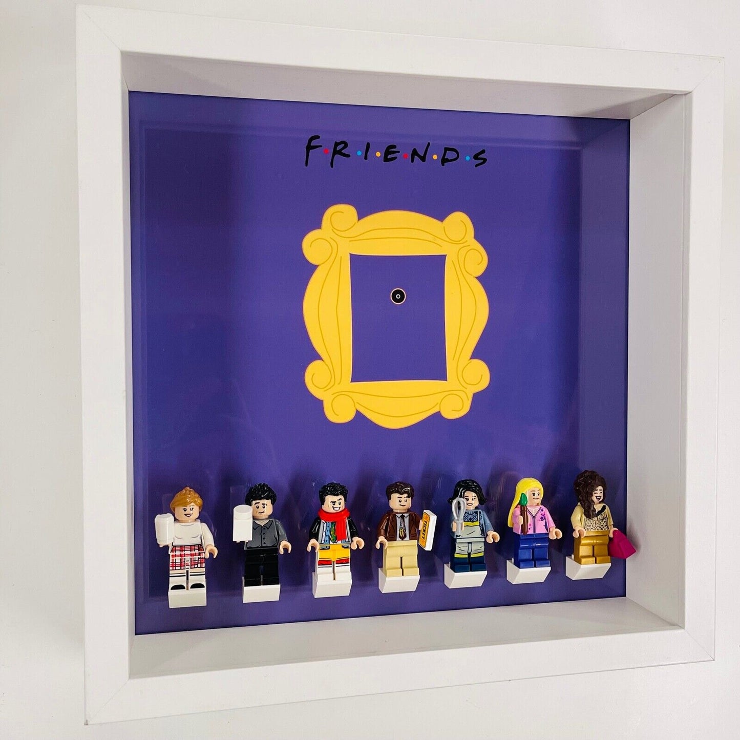 Display case Frame for Lego ® Friends Apartment minifigures 10292 27cm