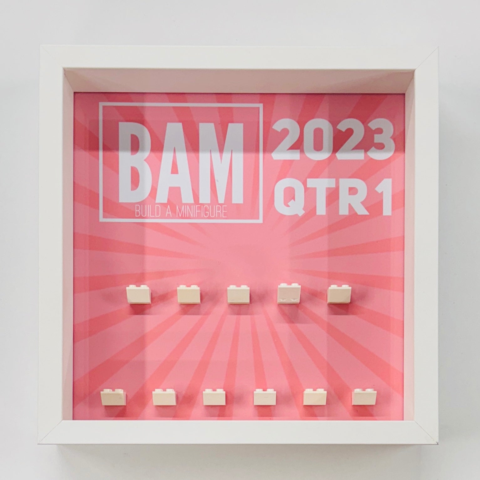 display for lego build a minifigure bam 