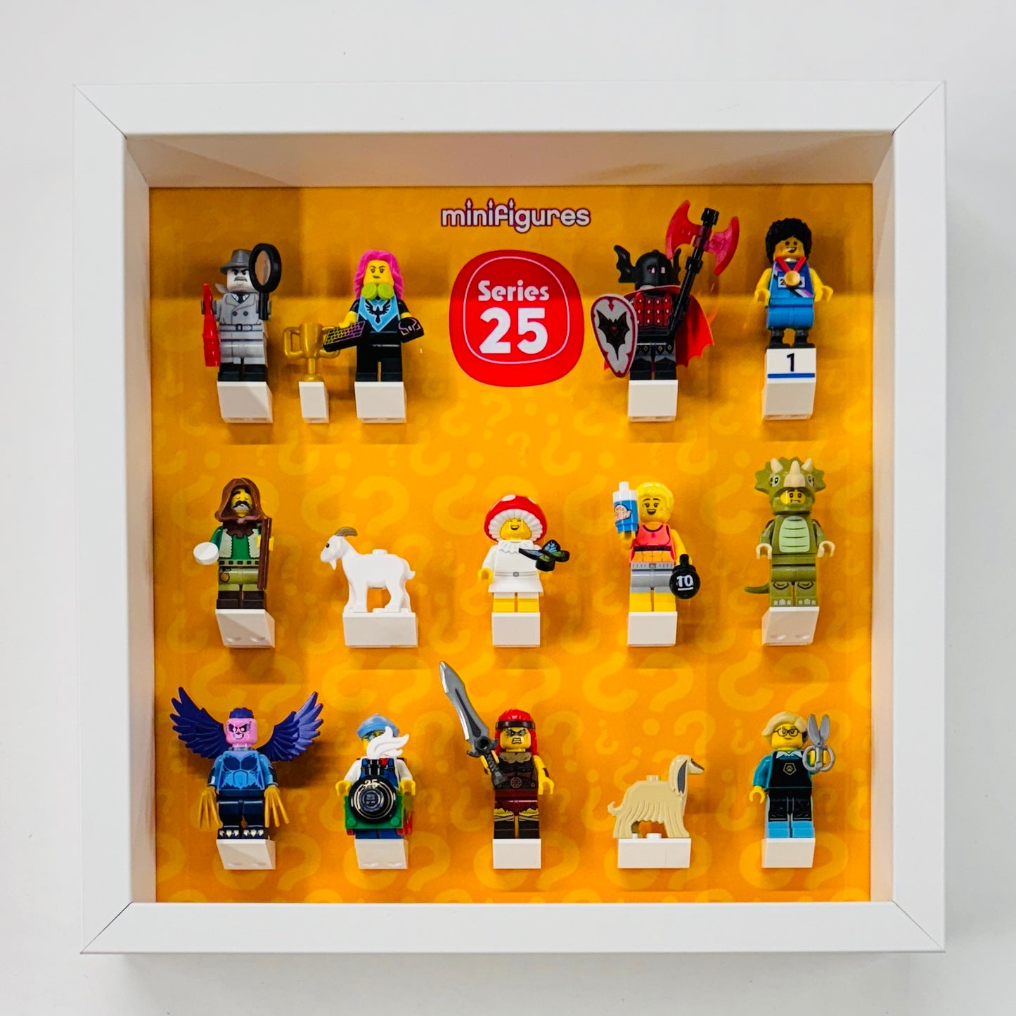 Minifigure display case for lego series 25 