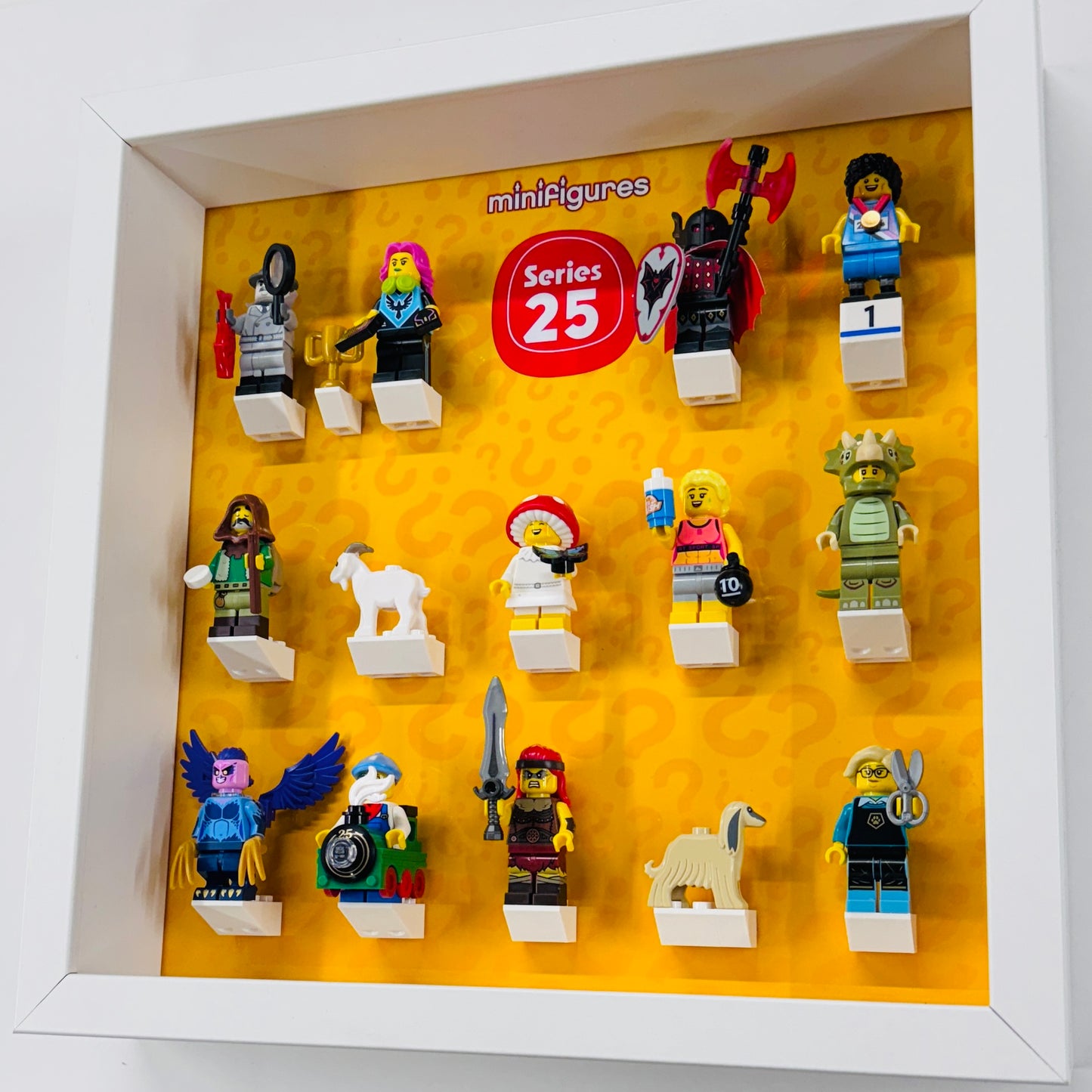 display frame for series 25 lego minifgures 