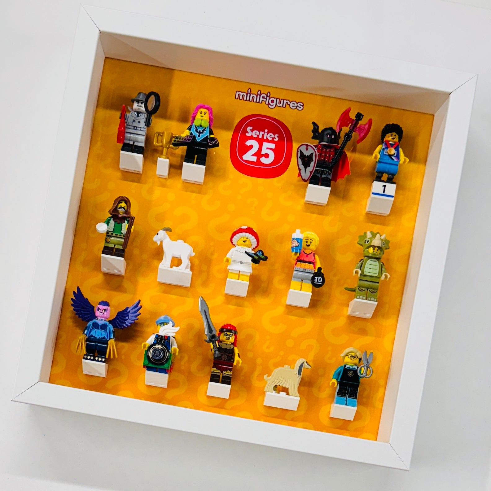 Series 25 71045 lego minifigure display frame`me 